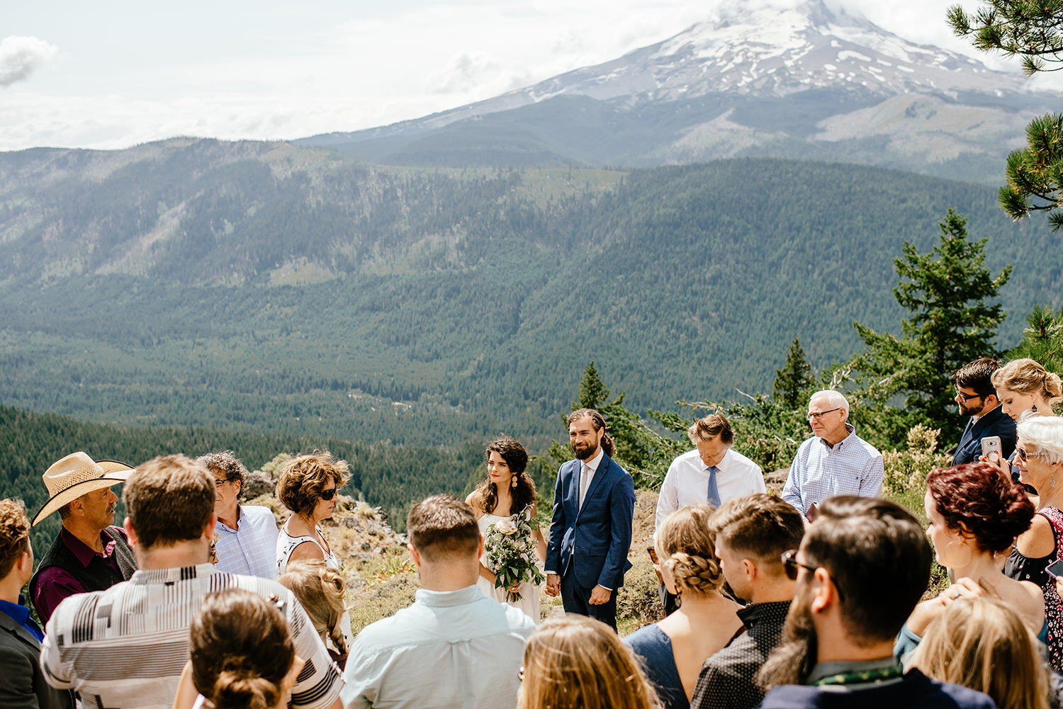 homegrown-mountain-elopement-mt-hood-national-forest-0090.jpg