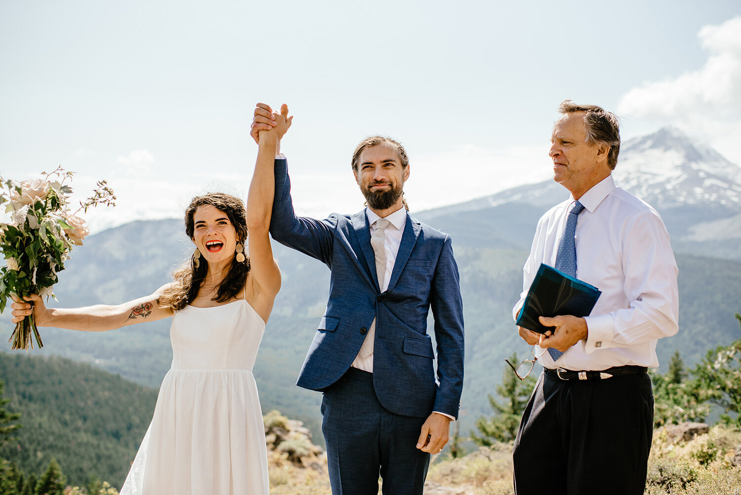 homegrown-mountain-elopement-mt-hood-national-forest-0130.jpg