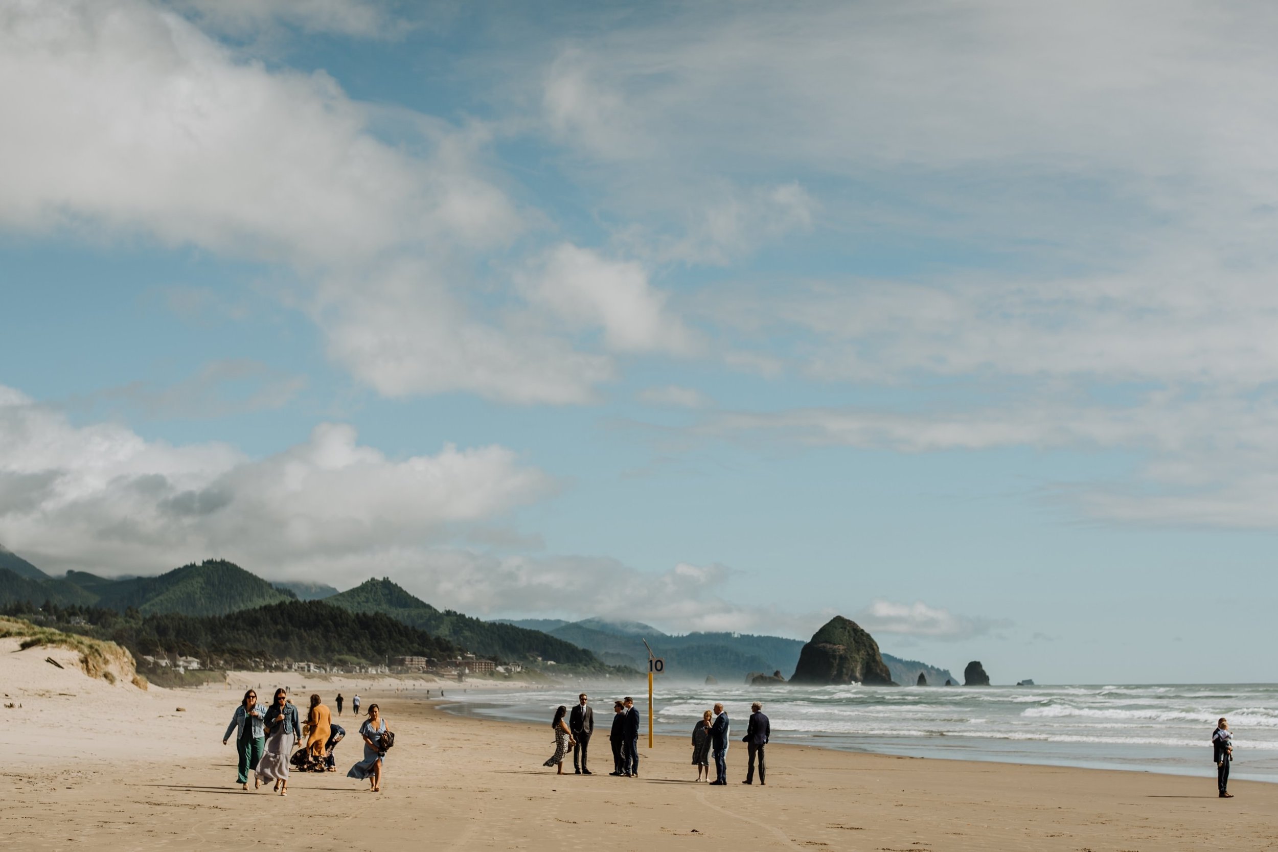 Intimate-Elopement-at-Ecola-State-Park016.jpg