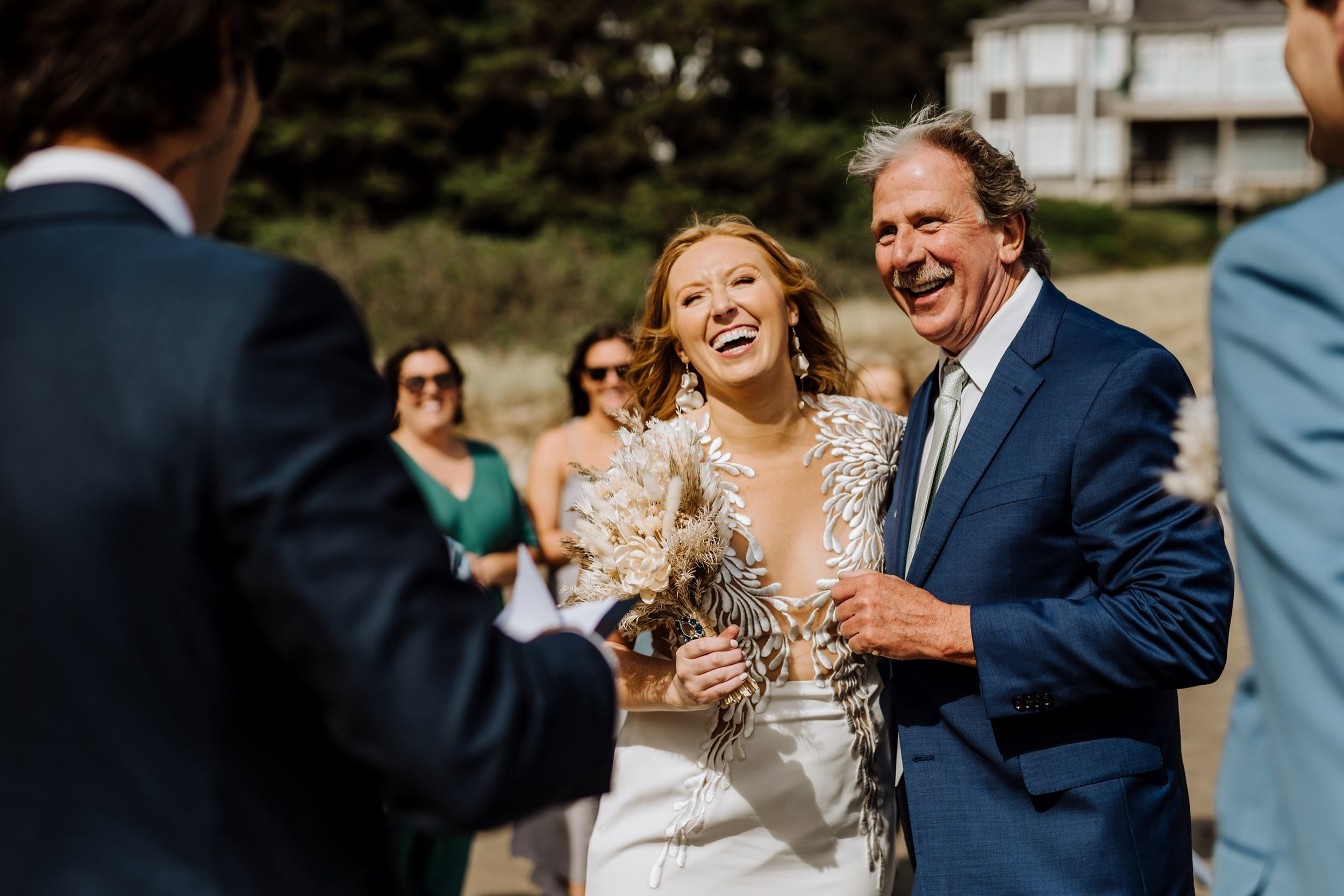 Intimate-Elopement-at-Ecola-State-Park022.jpg