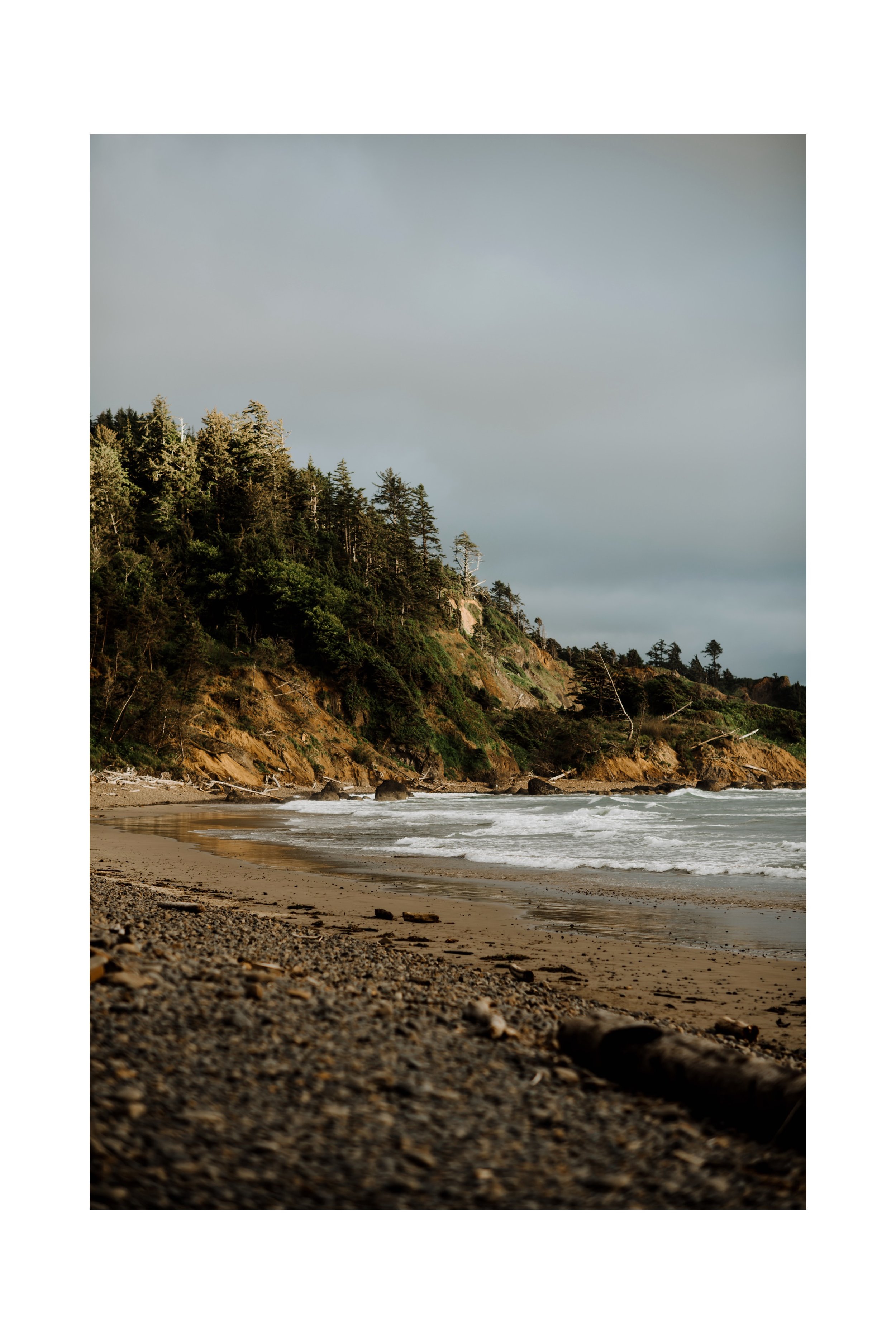 Intimate-Elopement-at-Ecola-State-Park080.jpg