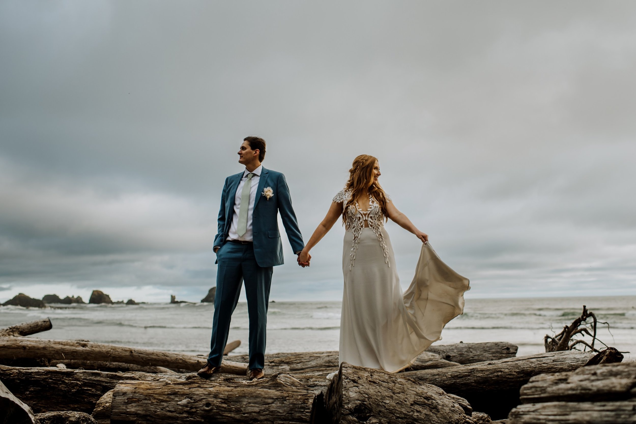 Intimate-Elopement-at-Ecola-State-Park085.jpg