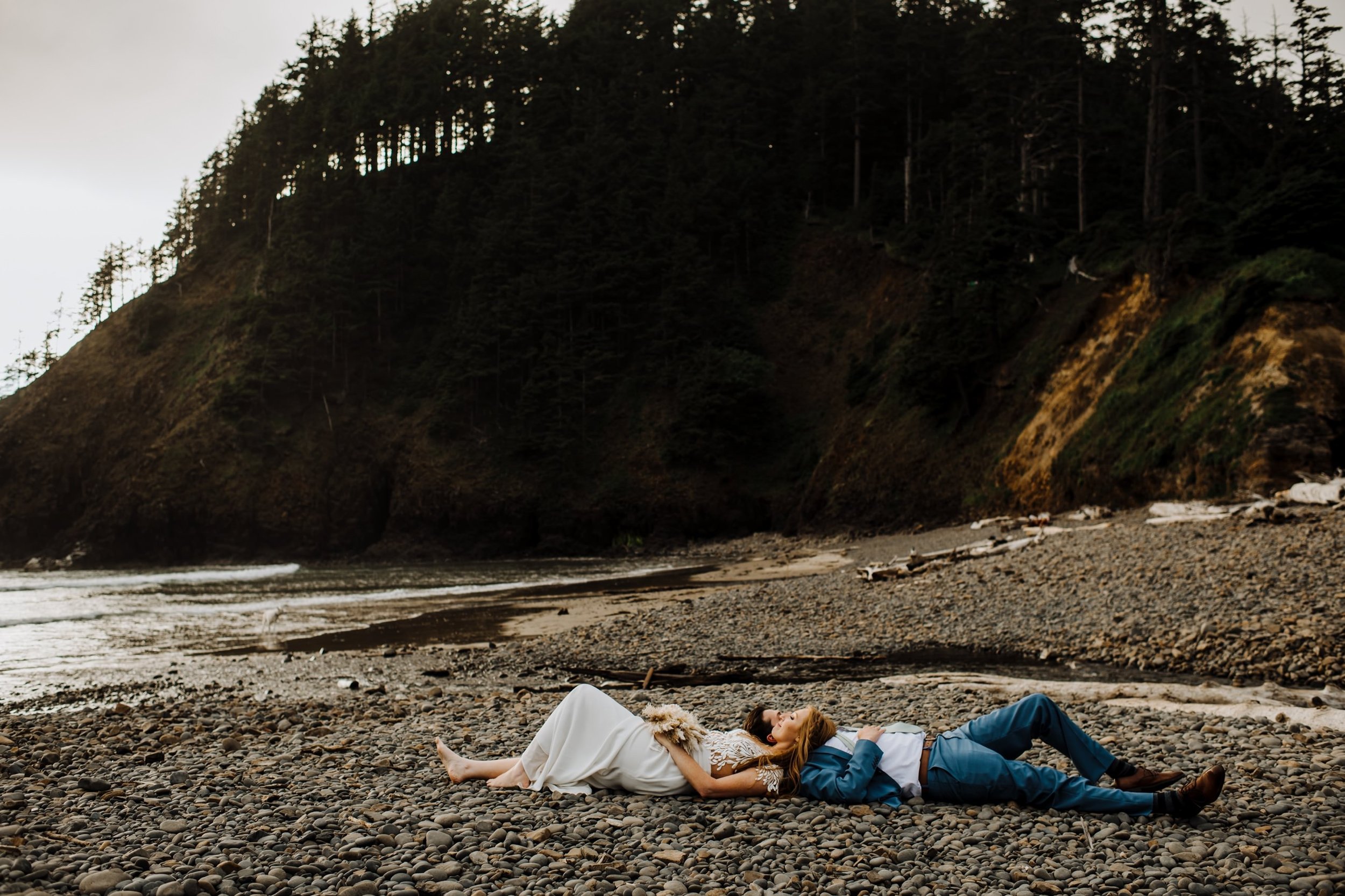 Intimate-Elopement-at-Ecola-State-Park087.jpg