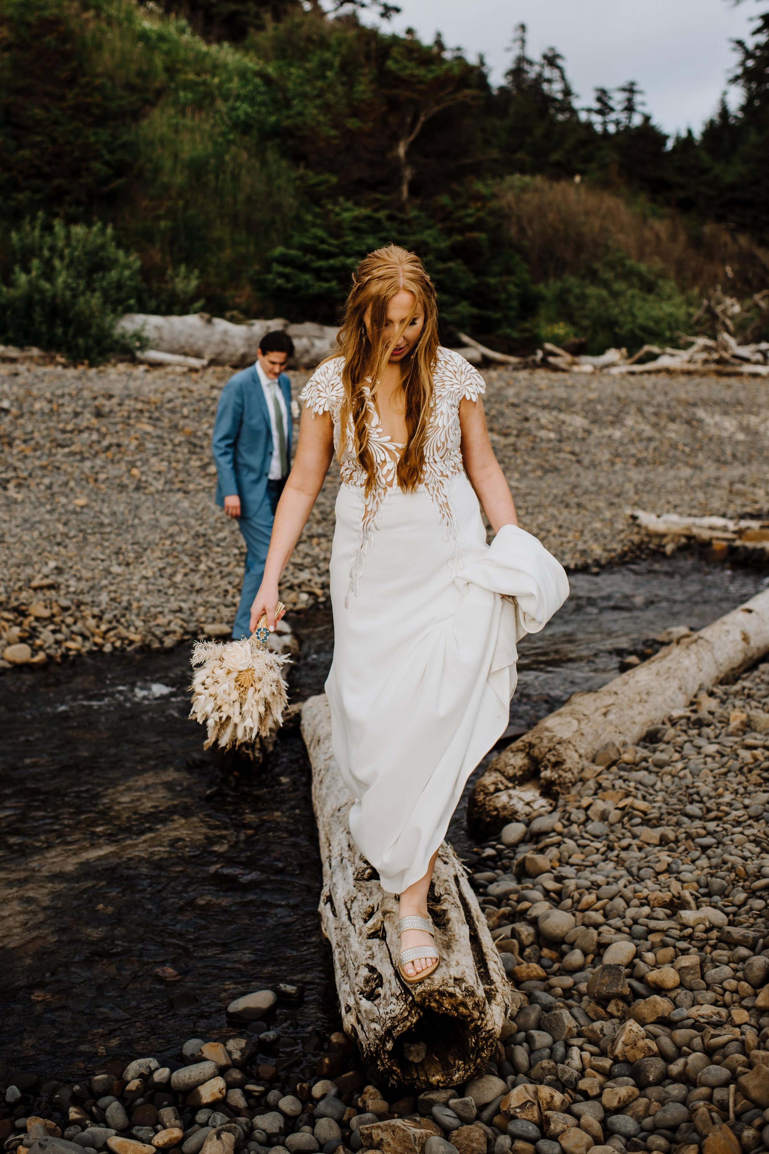 Intimate-Elopement-at-Ecola-State-Park092.jpg