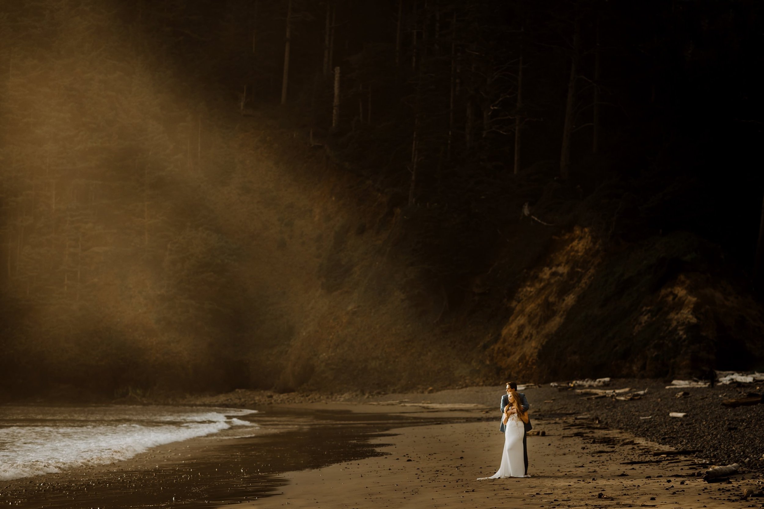 Intimate-Elopement-at-Ecola-State-Park095.jpg