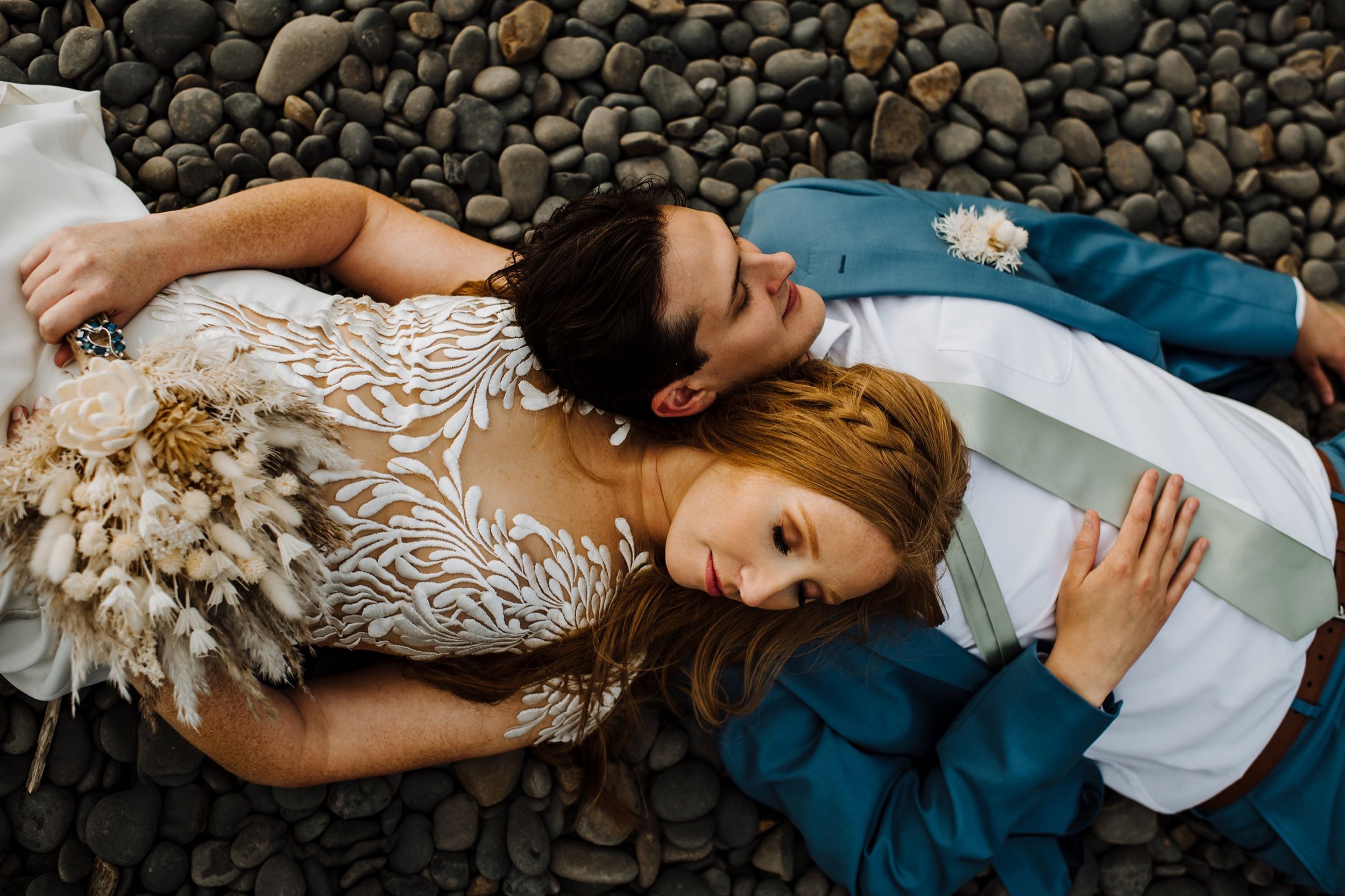 Intimate-Elopement-at-Ecola-State-Park098.jpg