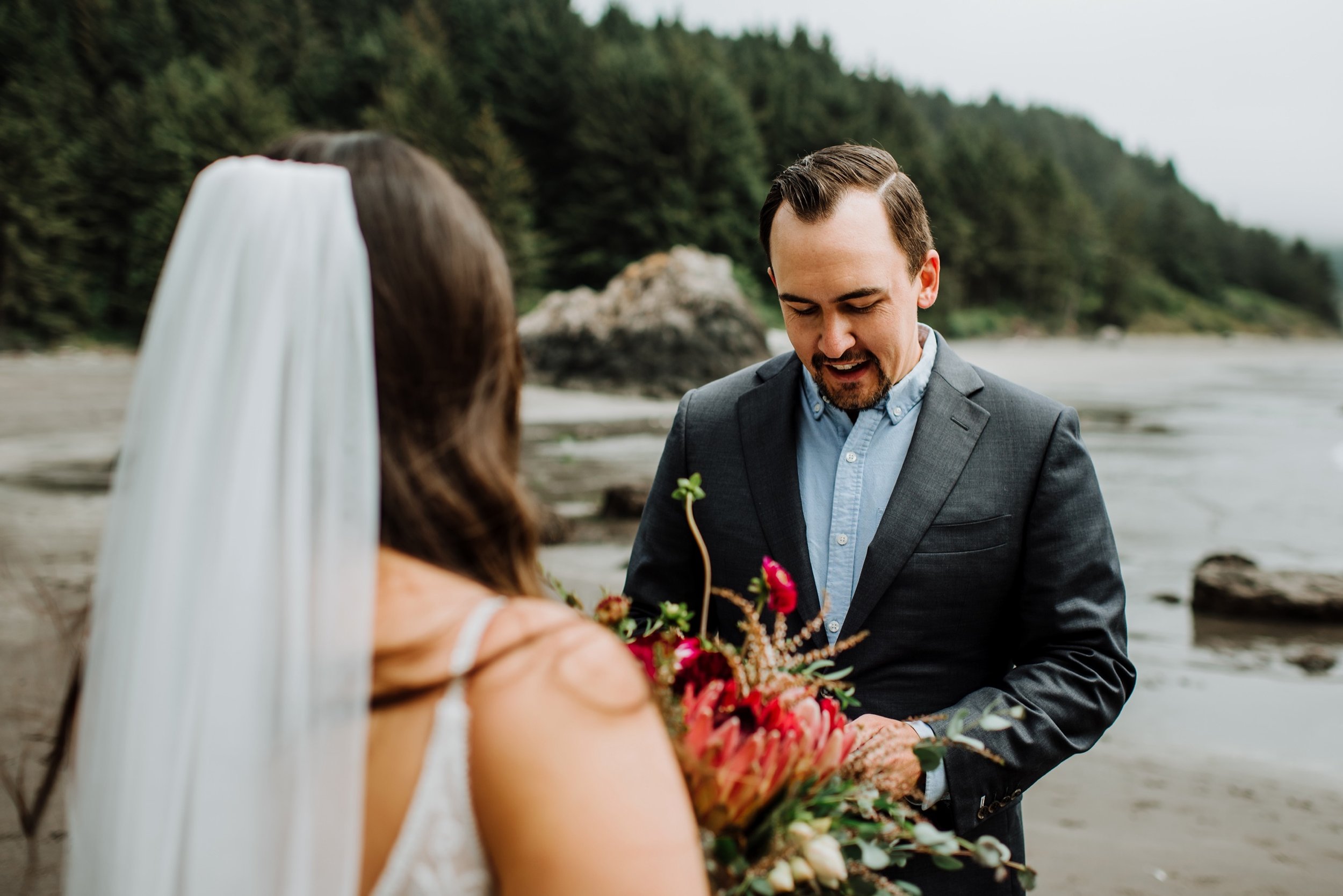 FOGGY-ELOPEMENT-AT-WHALESHEAD-BEACH-BROOKINGS -OREGON-027.jpg