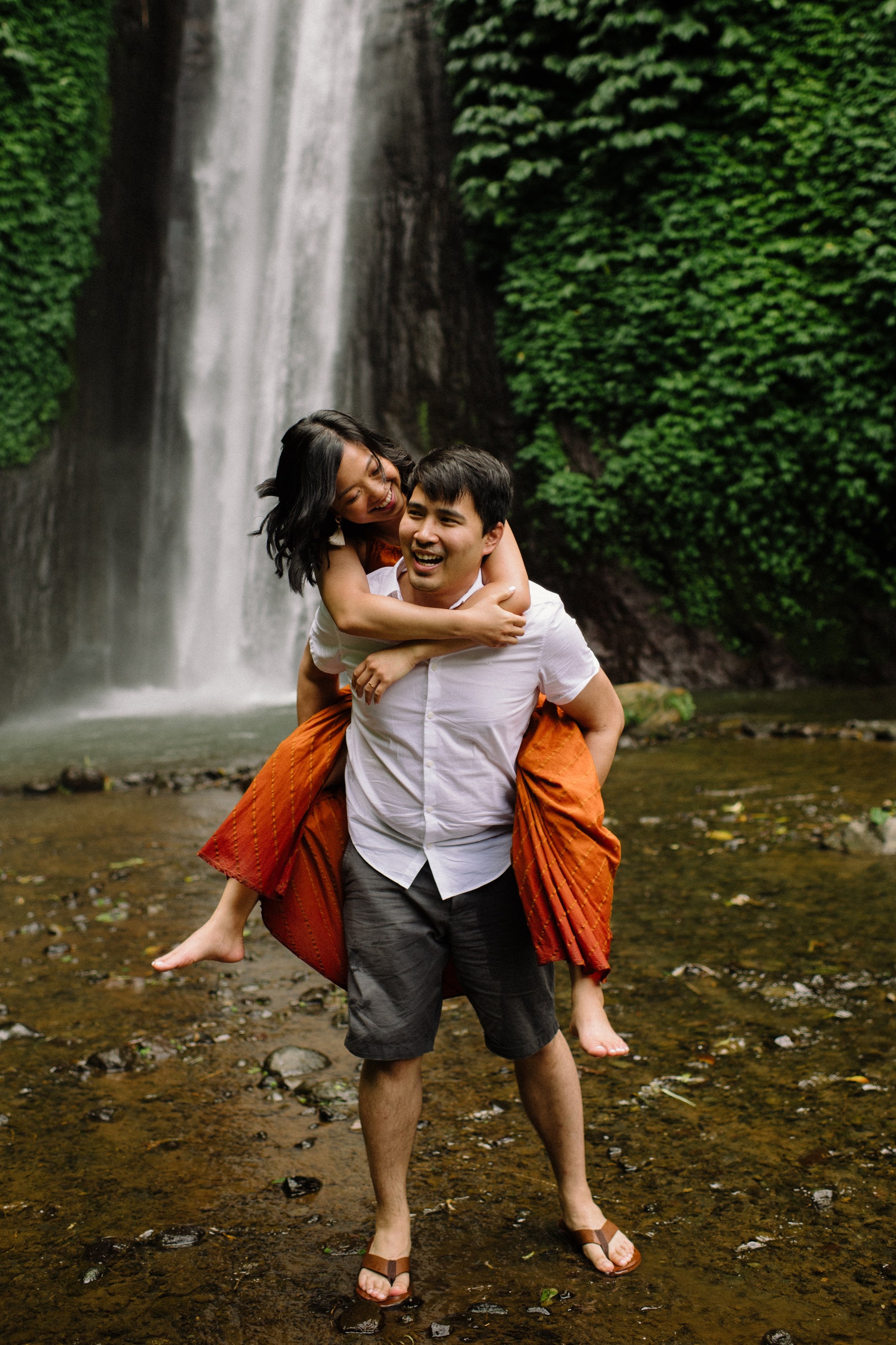 Ubud-Bali-waterfall-honeymoon-11.jpg
