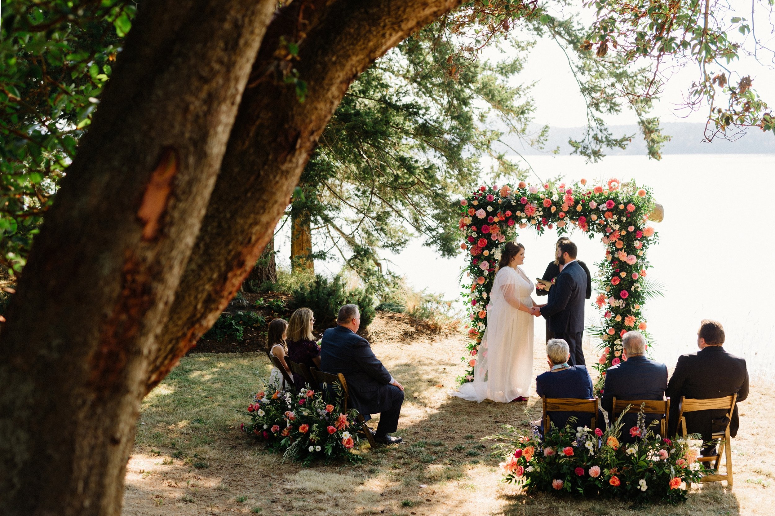 Lakeside-elopement-orcas-island-Oregon-elopement-photographer124.jpg