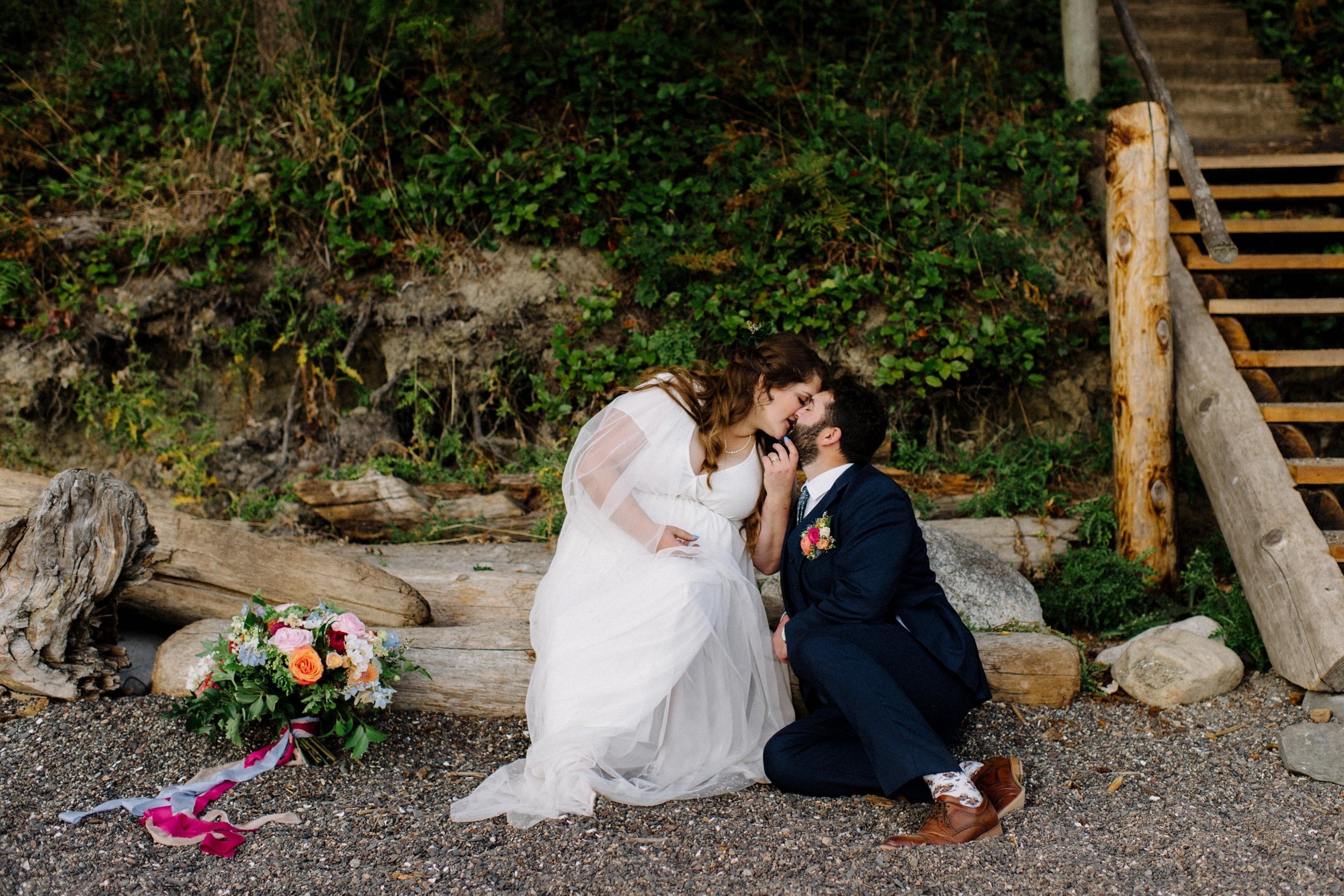 Lakeside-elopement-orcas-island-Oregon-elopement-photographer144.jpg