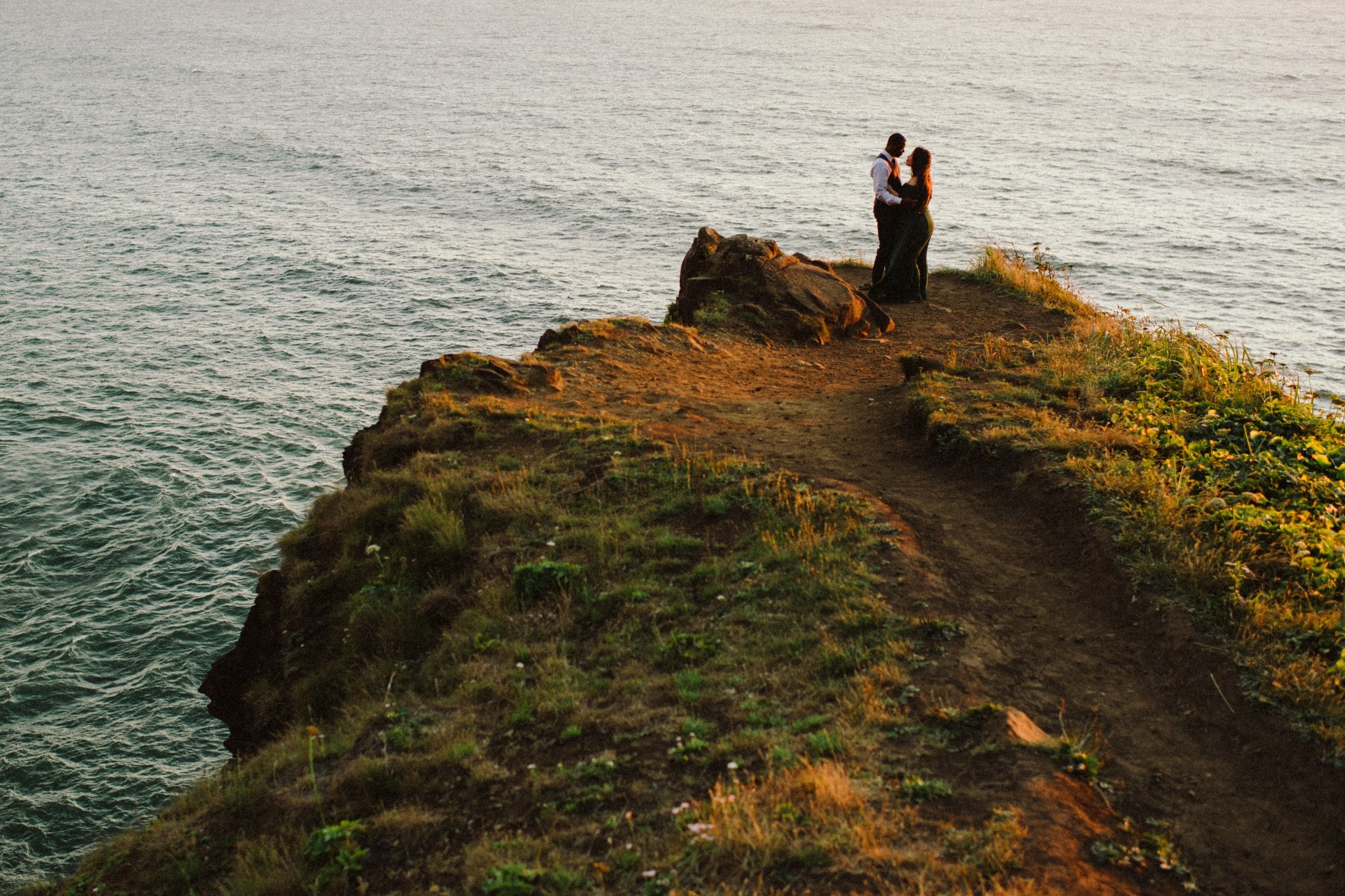 10_Sunset-Cliff-Engagment -31.jpg