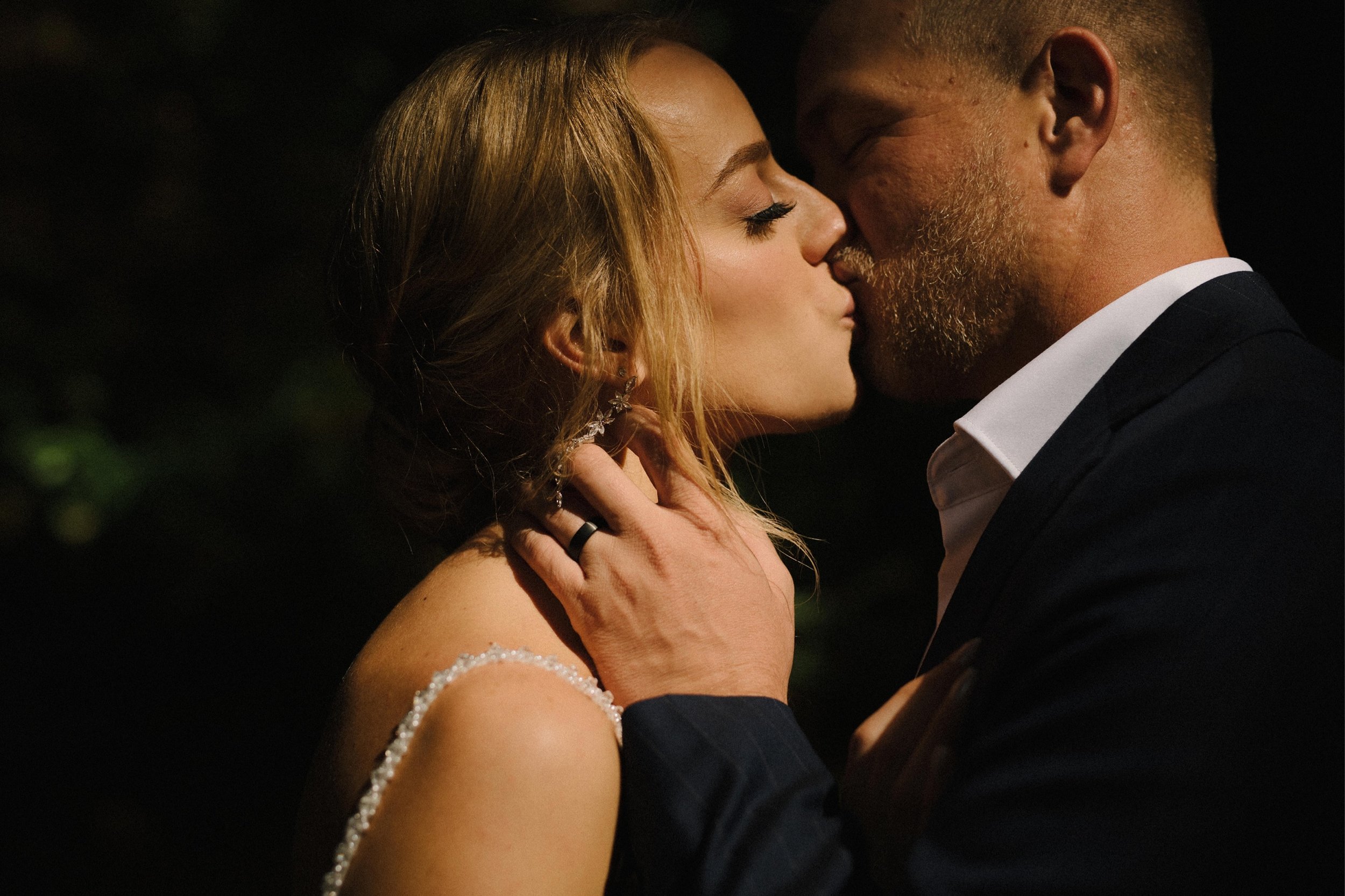 FOREST-ELOPEMENT-BROOKINGS-OREGON-020.jpg