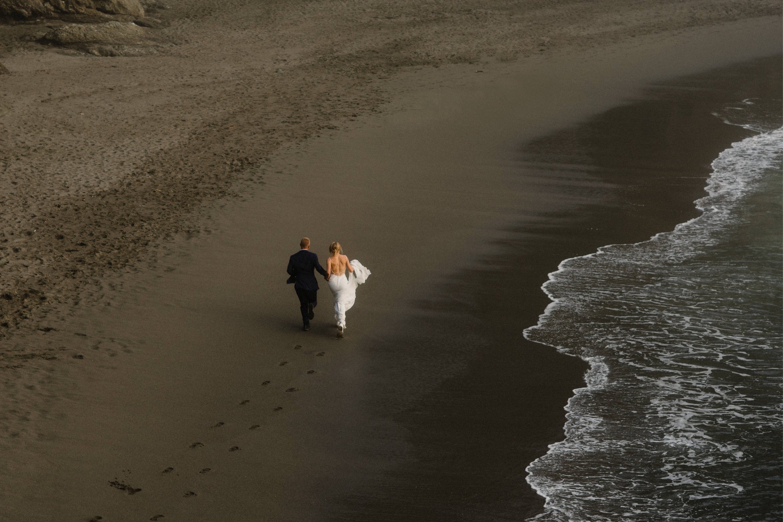 FOREST-ELOPEMENT-BROOKINGS-OREGON-045.jpg