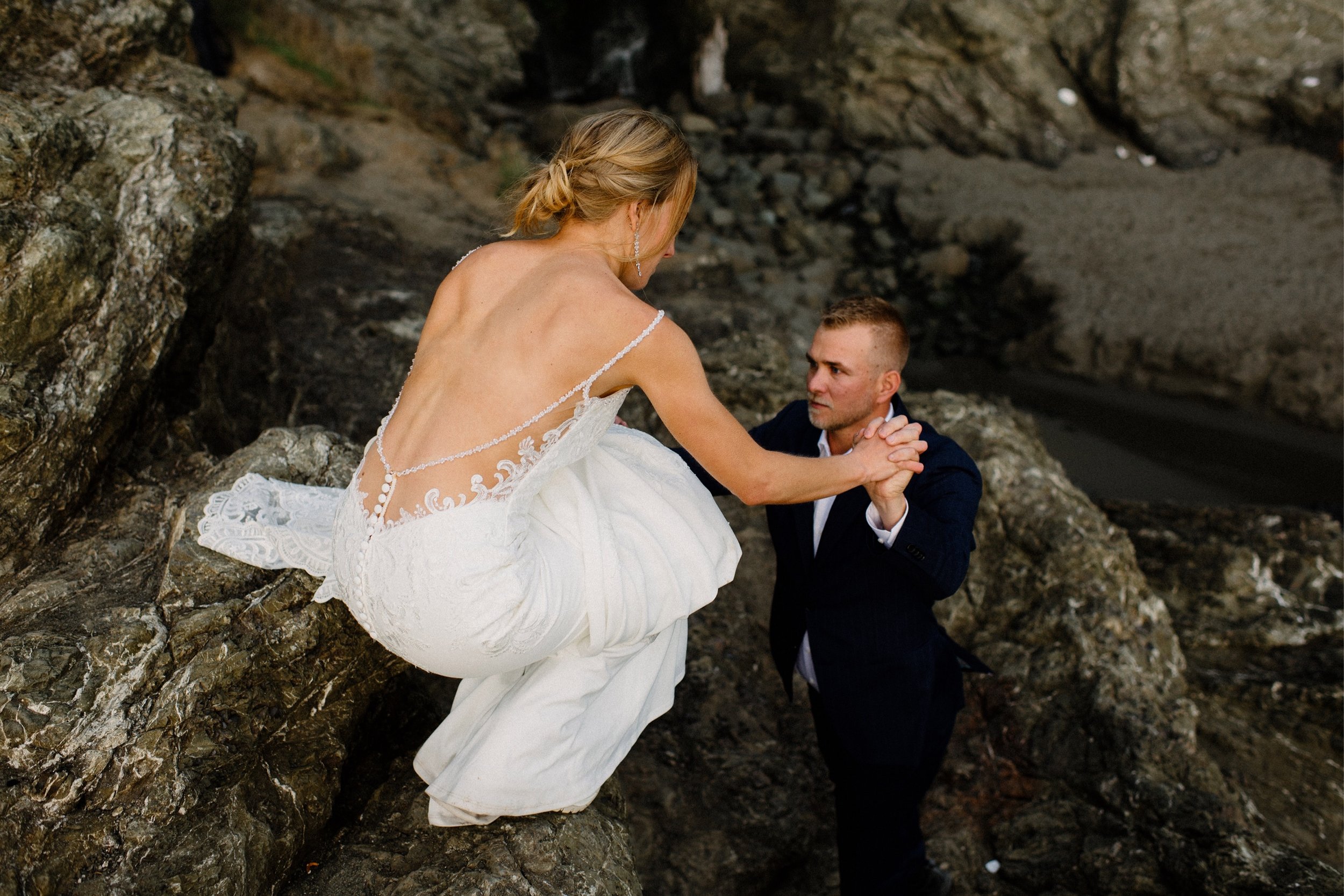 FOREST-ELOPEMENT-BROOKINGS-OREGON-066.jpg