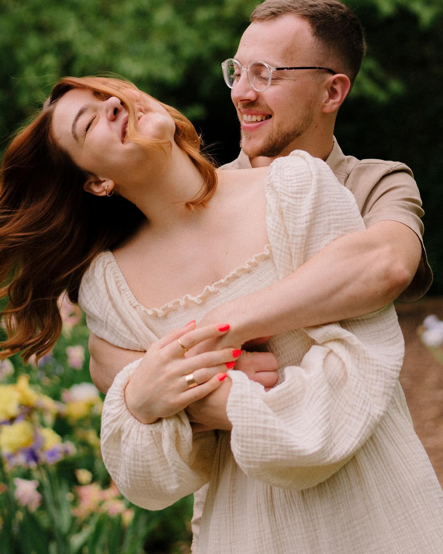 🪻🌸🌷🌸🪻
.
.
.
.
#portlandphotographer #elopementphotographer #portlandengagement #springengagementphotos