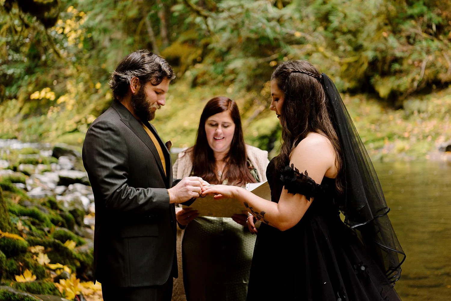 Mt-Hood-Elopement-04.jpg