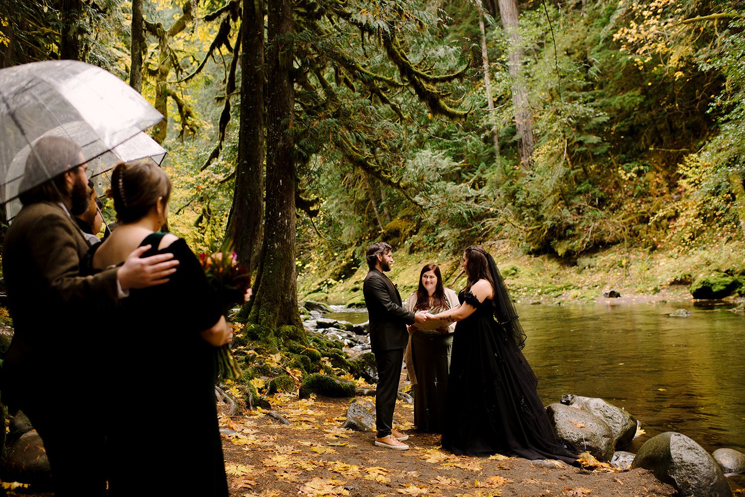 Mt-Hood-Elopement-03.jpg