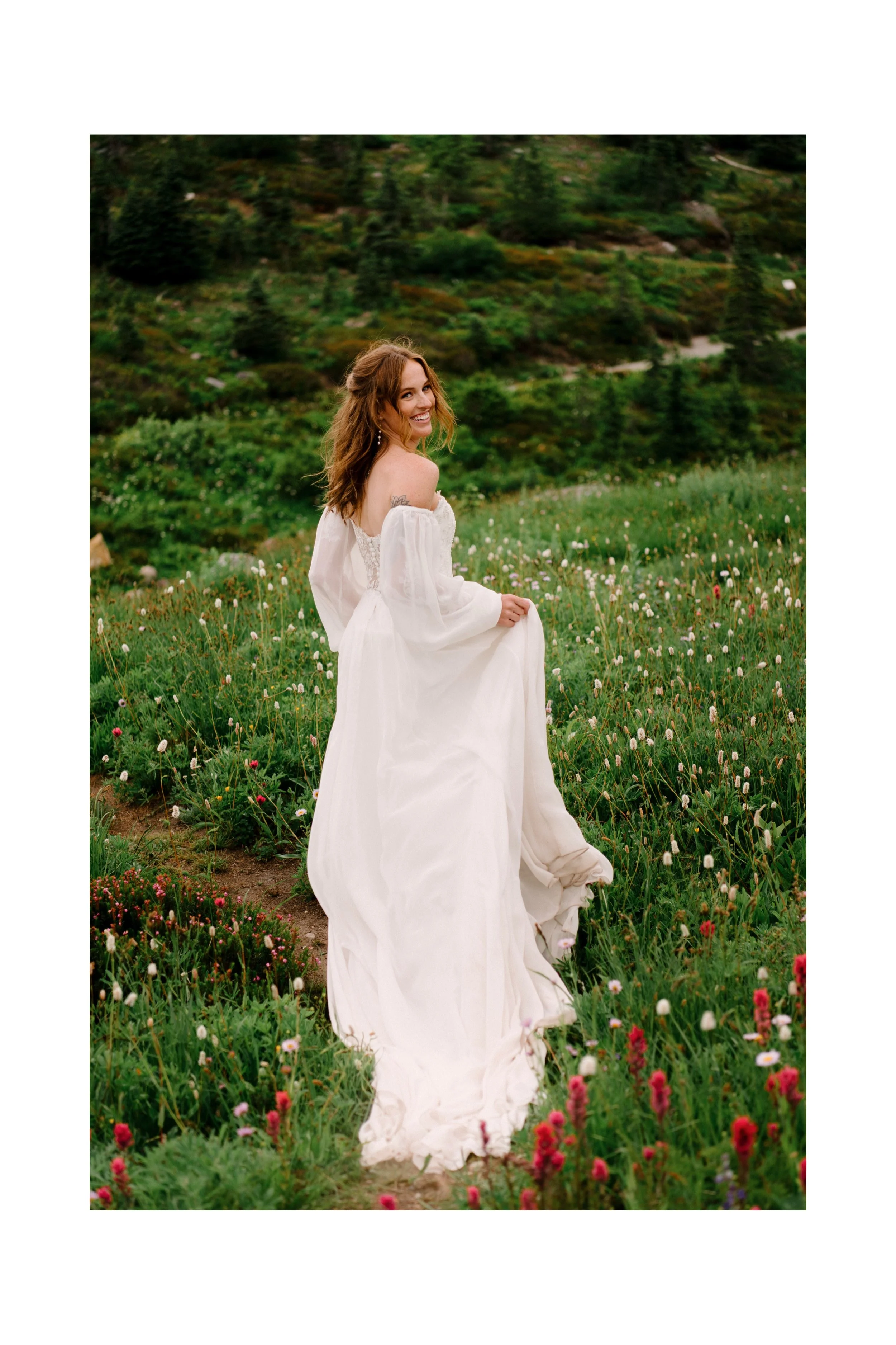 71_NS-Mount-Rainier-National-Park-Elopement-Karina-Maks-Photo-450.jpg