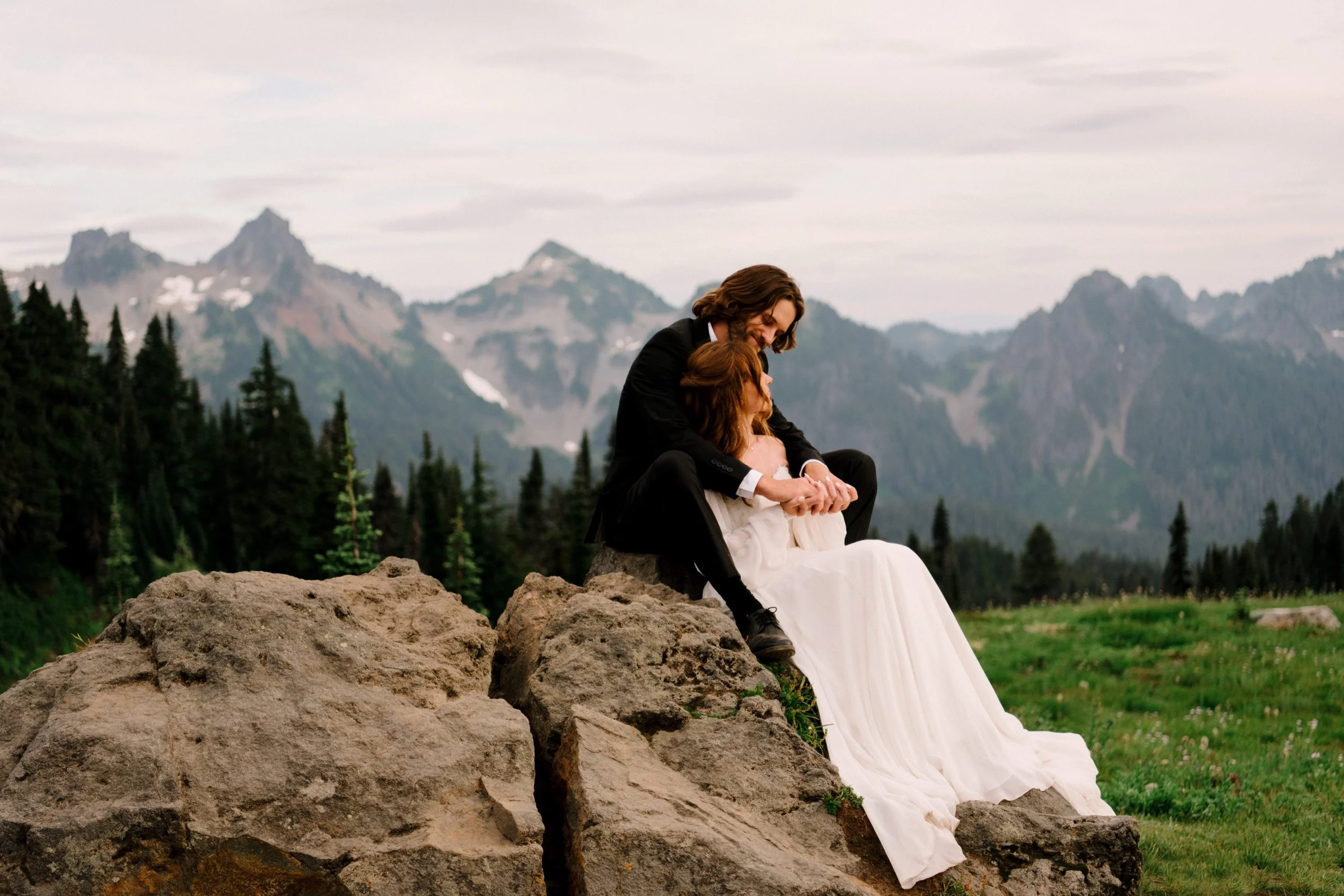 80_NS-Mount-Rainier-National-Park-Elopement-Karina-Maks-Photo-501.jpg
