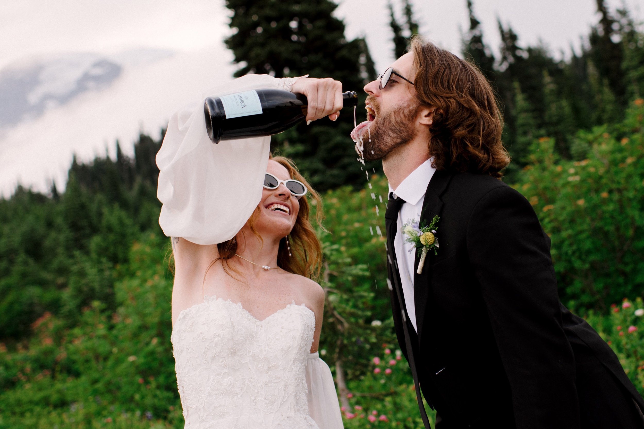 90_NS-Mount-Rainier-National-Park-Elopement-Karina-Maks-Photo-547.jpg