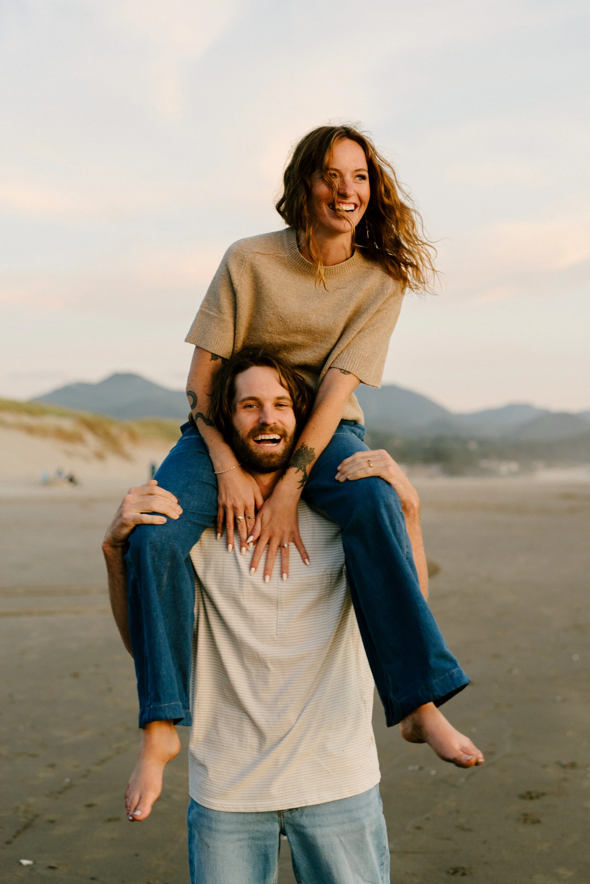 Cannon Beach Sunset Engagement | Sophia + Nick 
