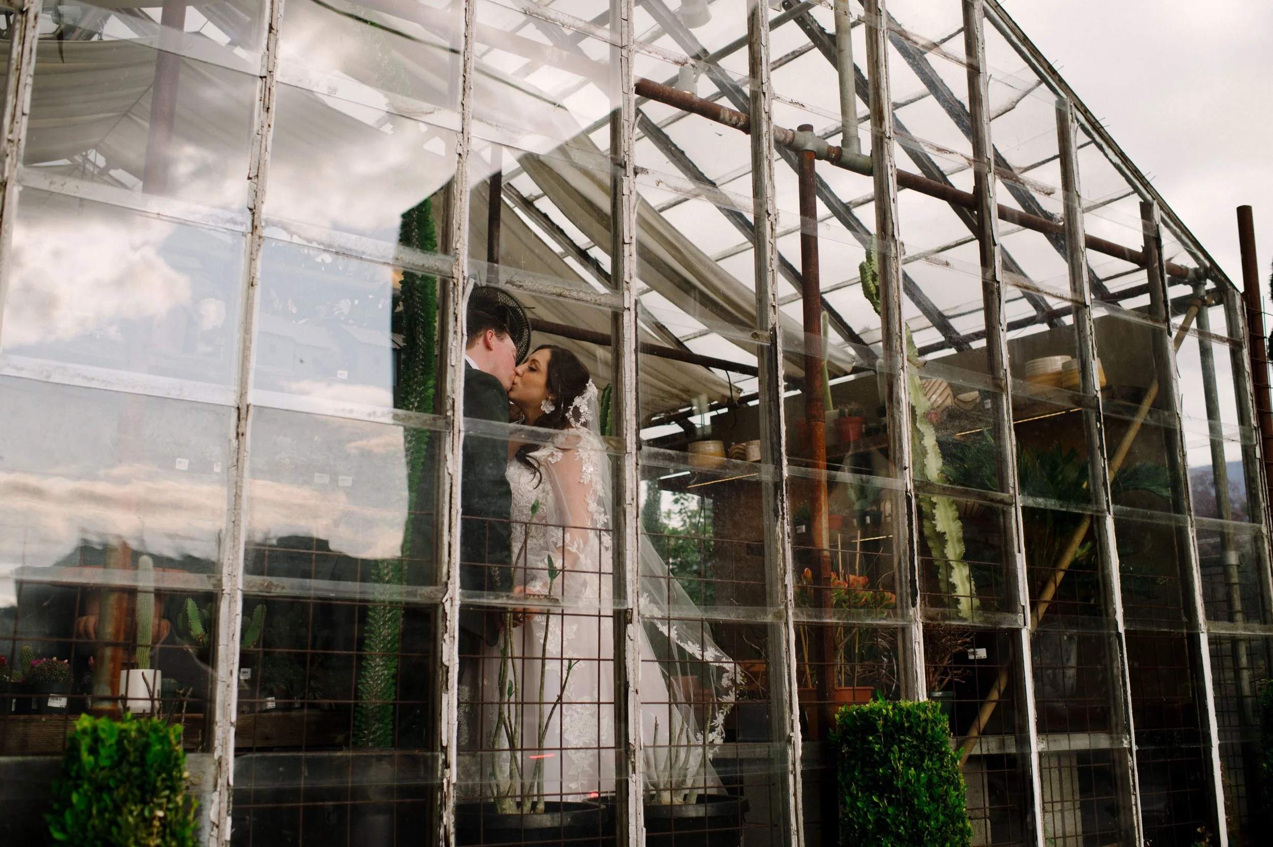 Block-House-pdx-GreenHouse-Wedding-Karina-Maks-Photography015.jpg