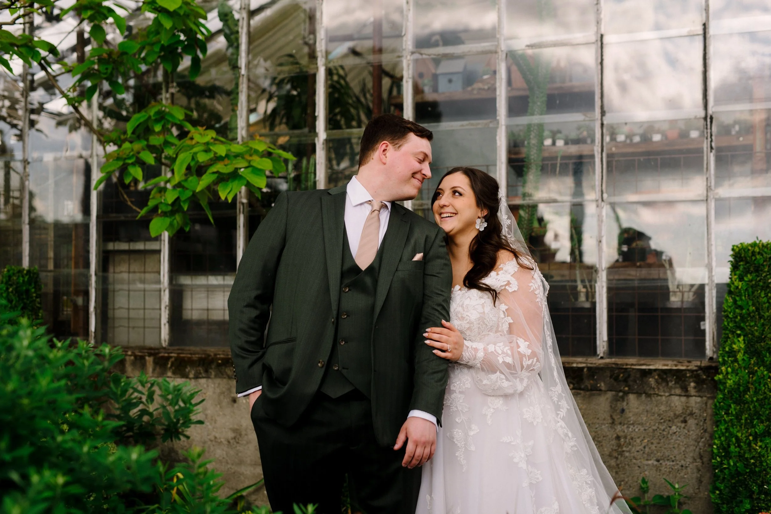 Block-House-pdx-GreenHouse-Wedding-Karina-Maks-Photography016.jpg