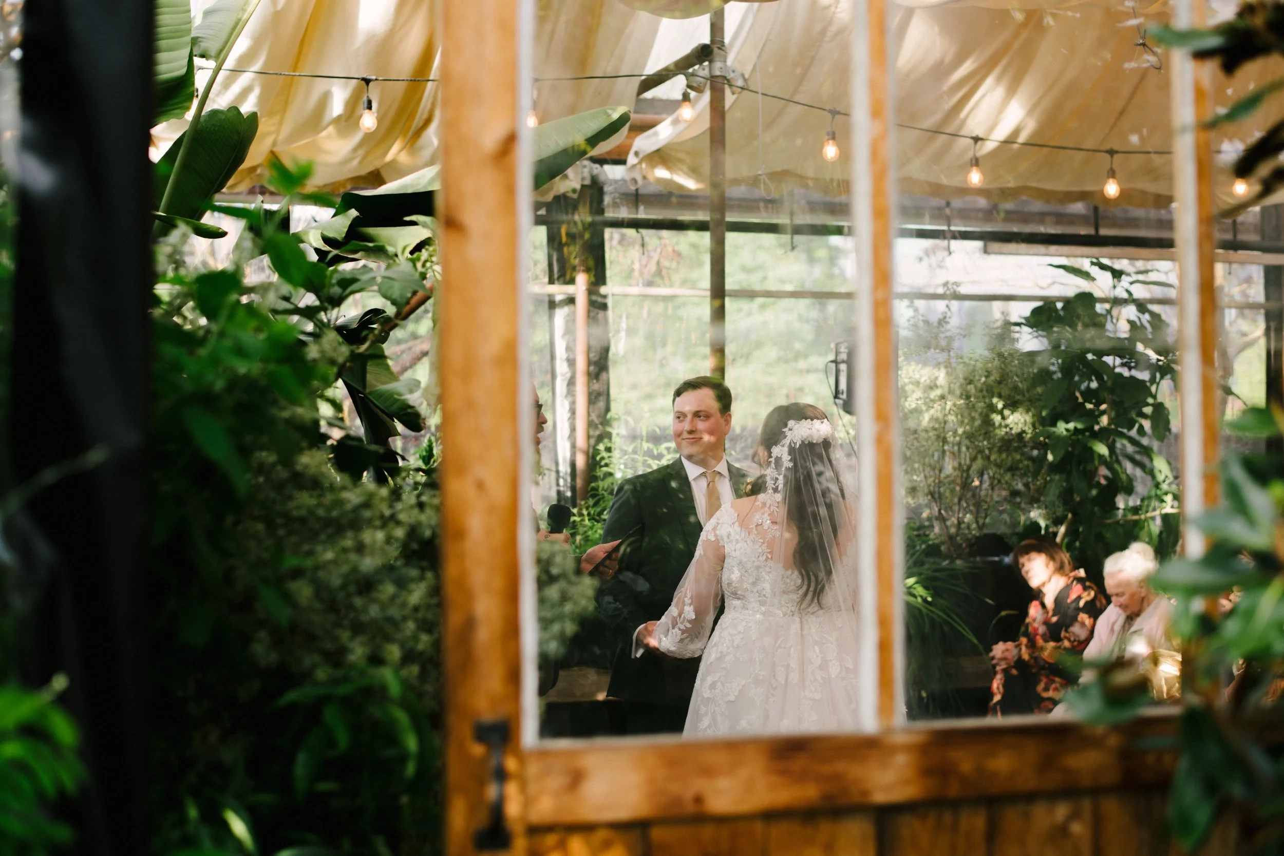 Block-House-pdx-GreenHouse-Wedding-Karina-Maks-Photography052.jpg