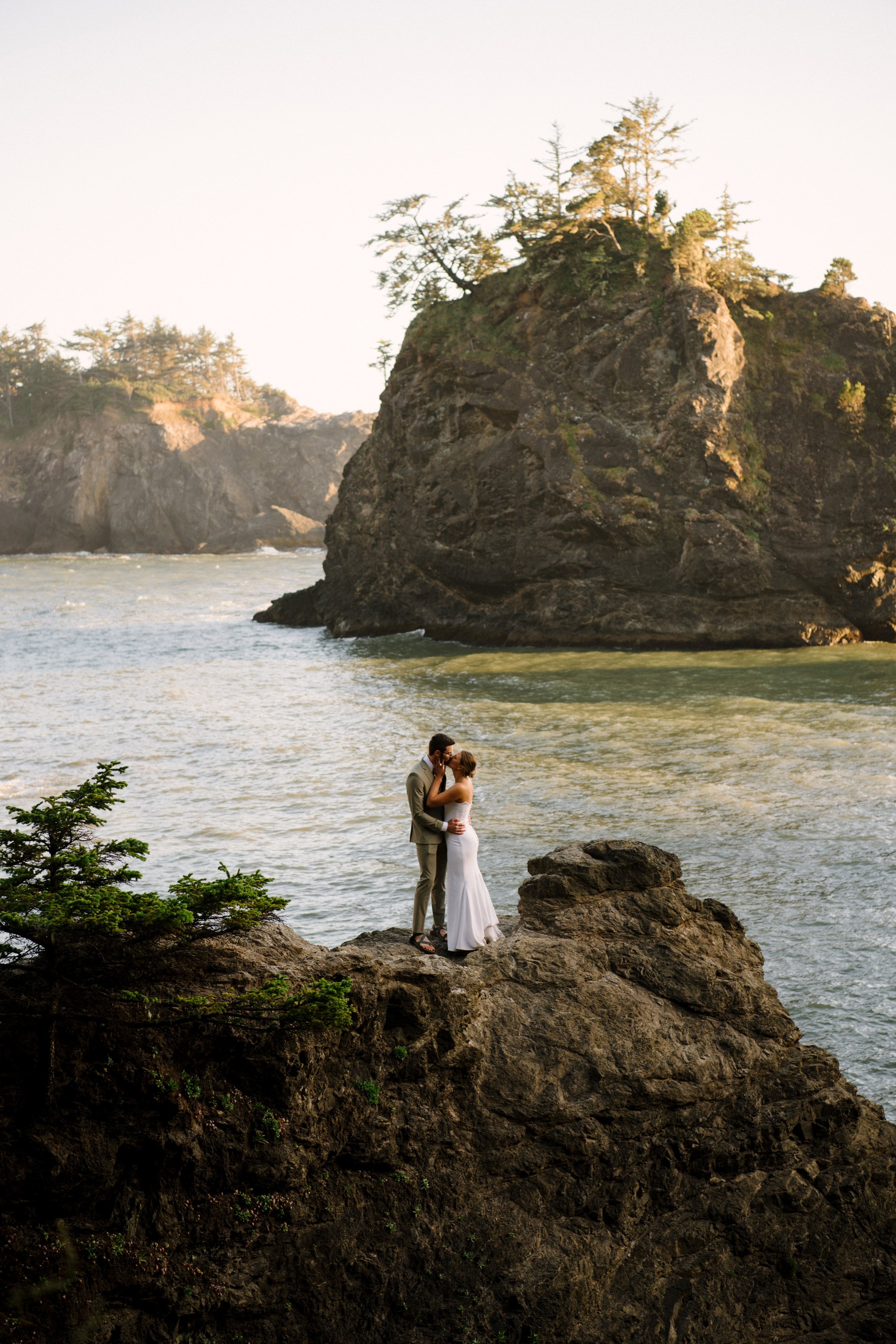 Red-Woods-Oregon-Coast-elopement-Karina-Maks-Photography082.jpg