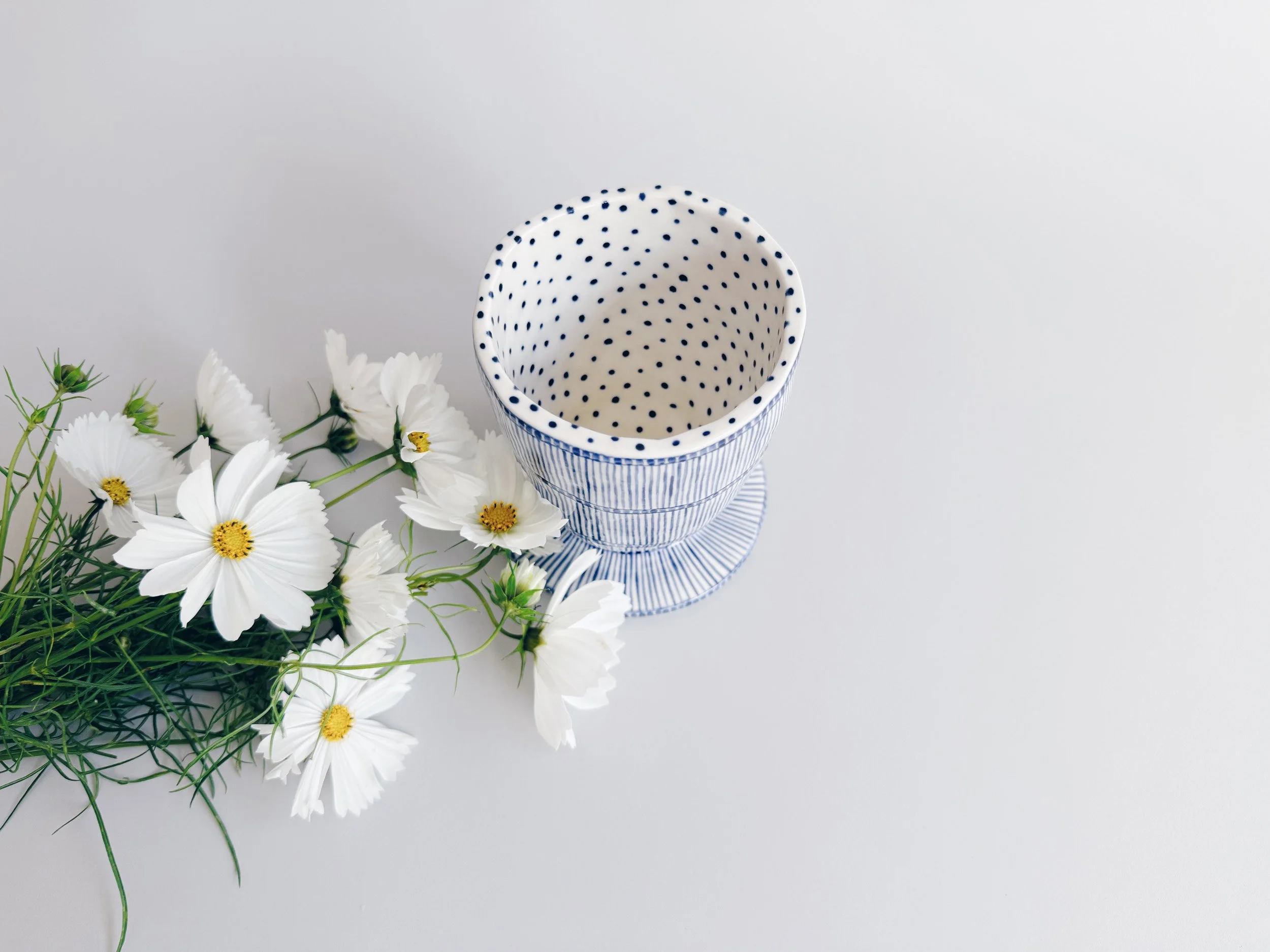 cmb_vase_2_4.jpg