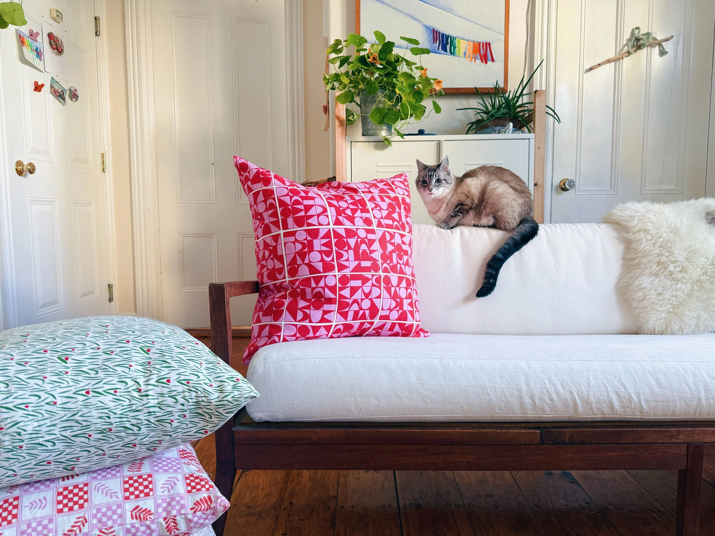 Linen and cotton throw pillow in geometric design