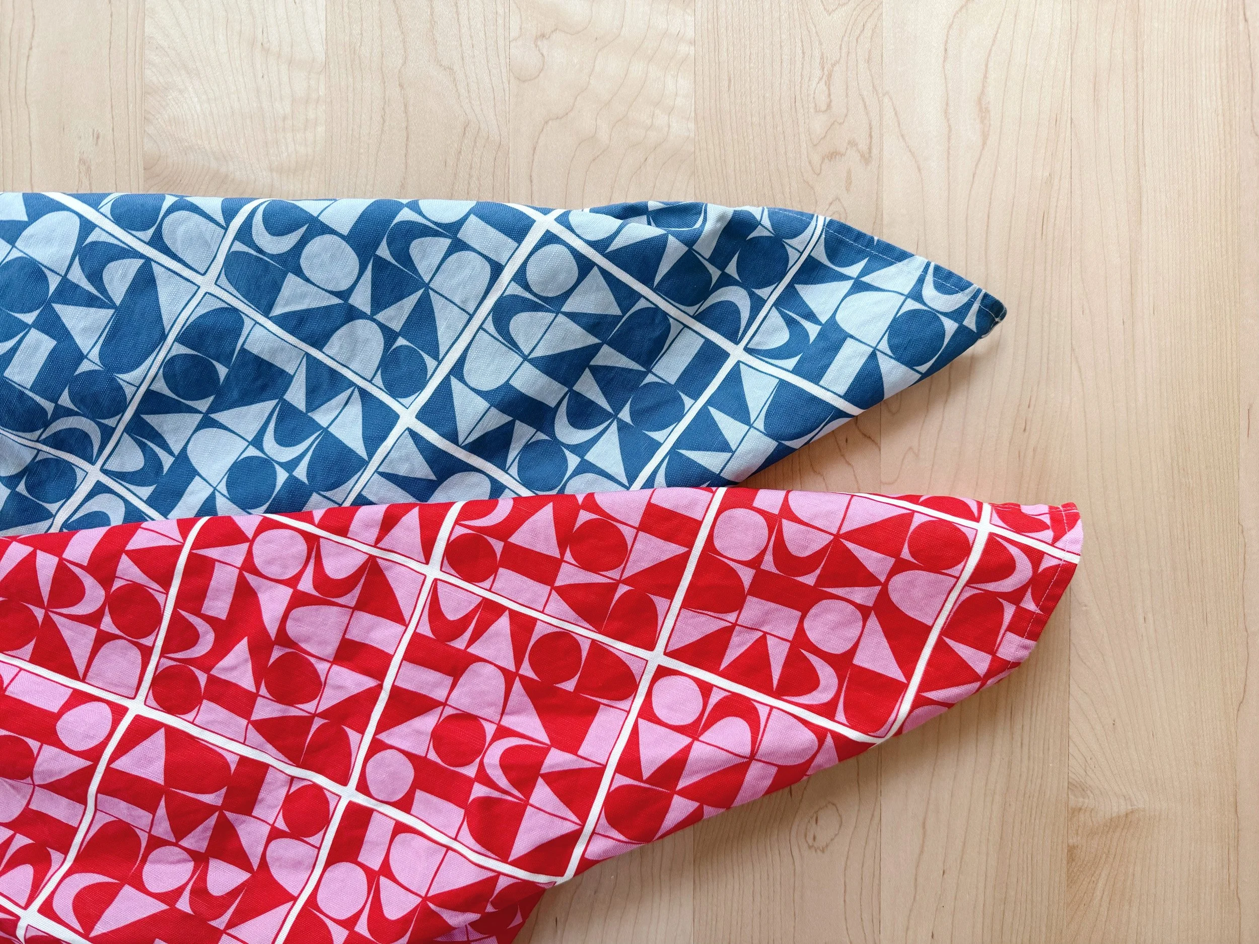 Linen and cotton hand towel in geometric design