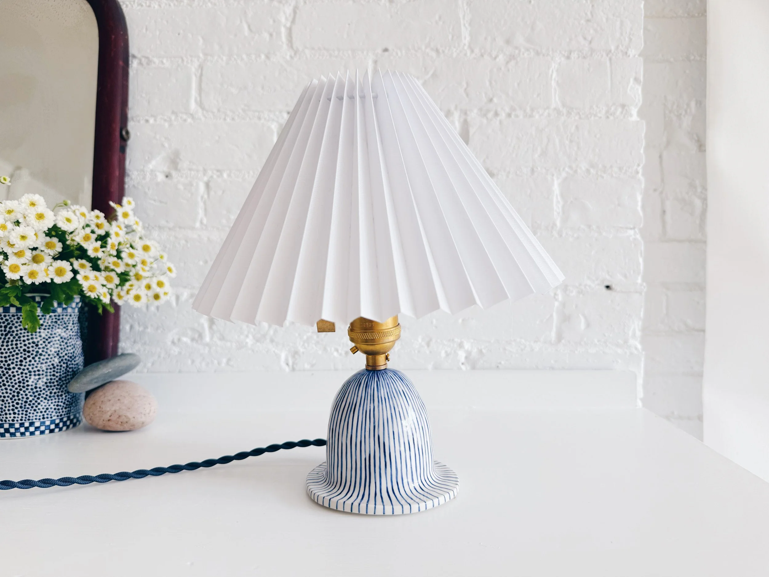 cmb_lamp_12_2.jpg