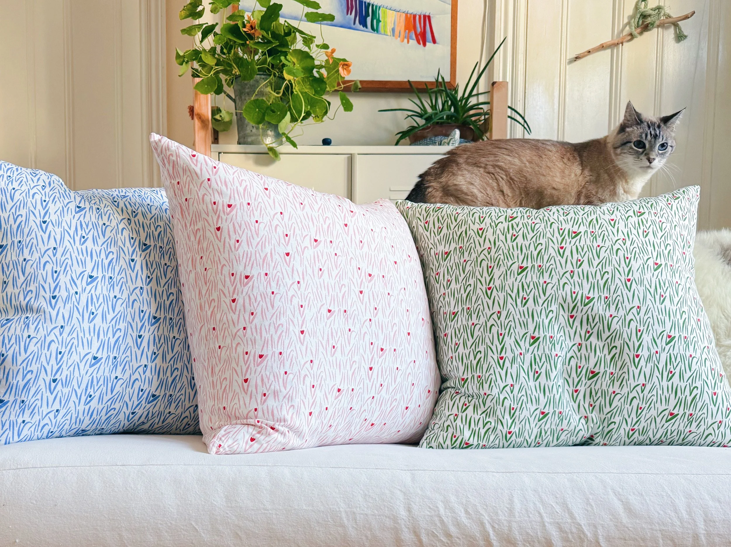 Linen and cotton throw pillow in floral design