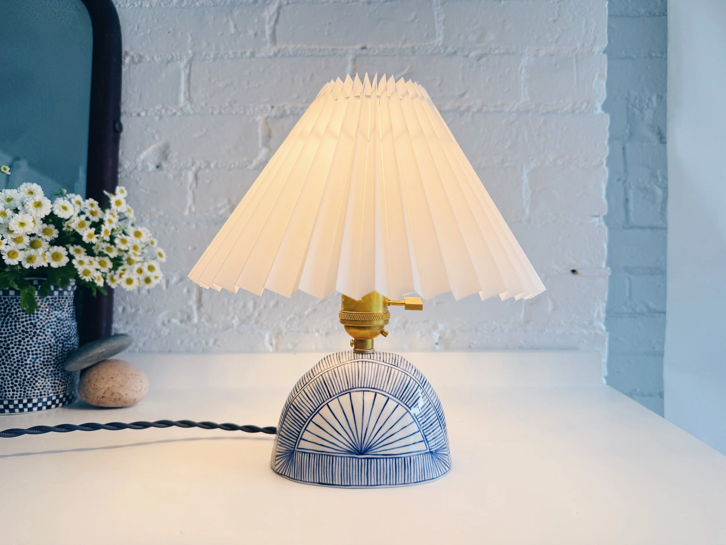 cmb_lamp_10_4.jpg