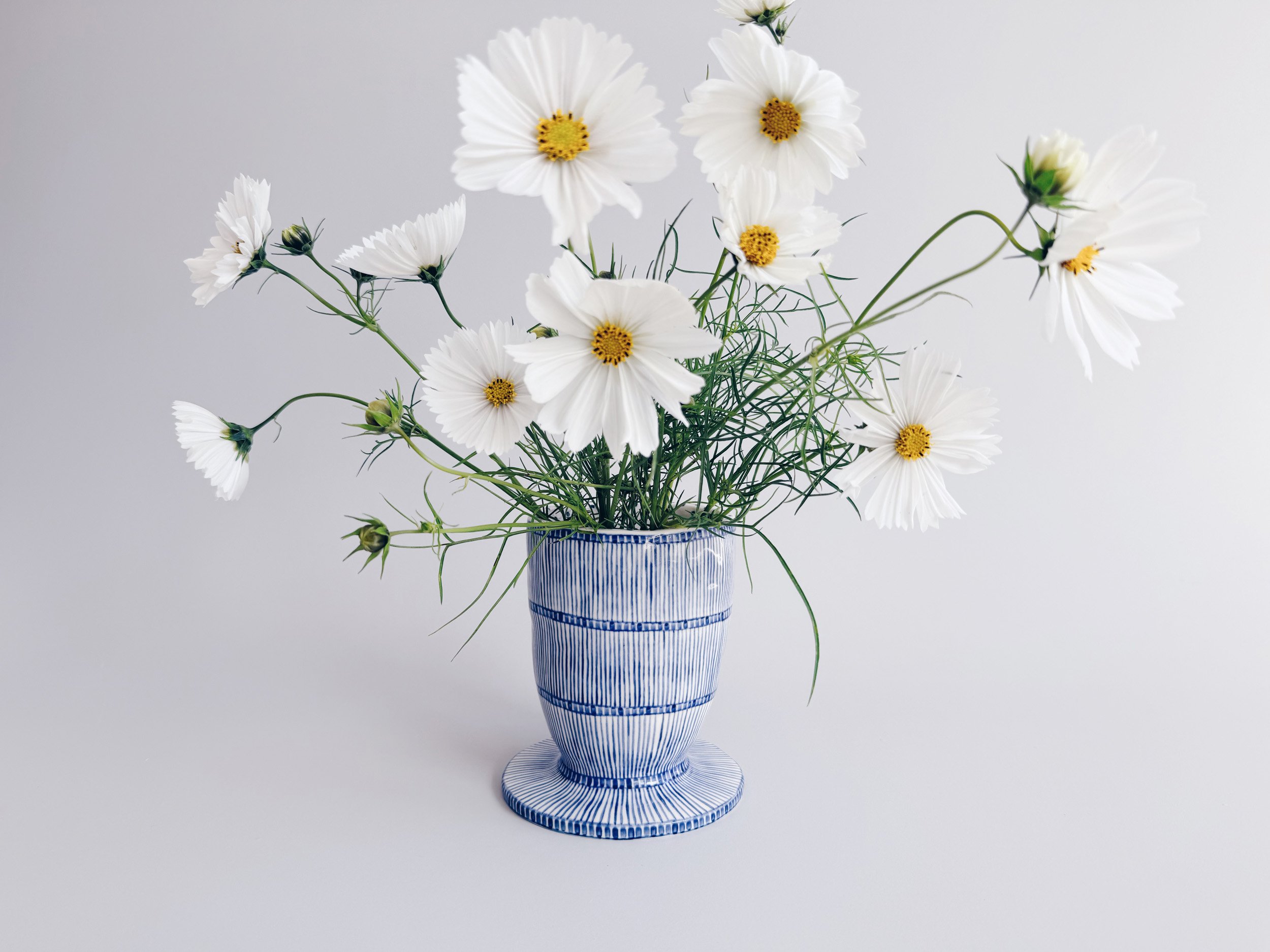 cmb_vase_2_1.jpg