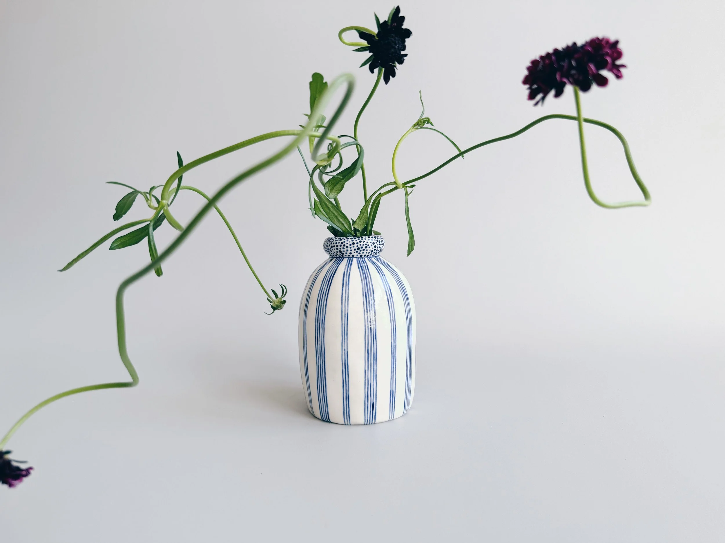 cmb_vase_5_4.jpg