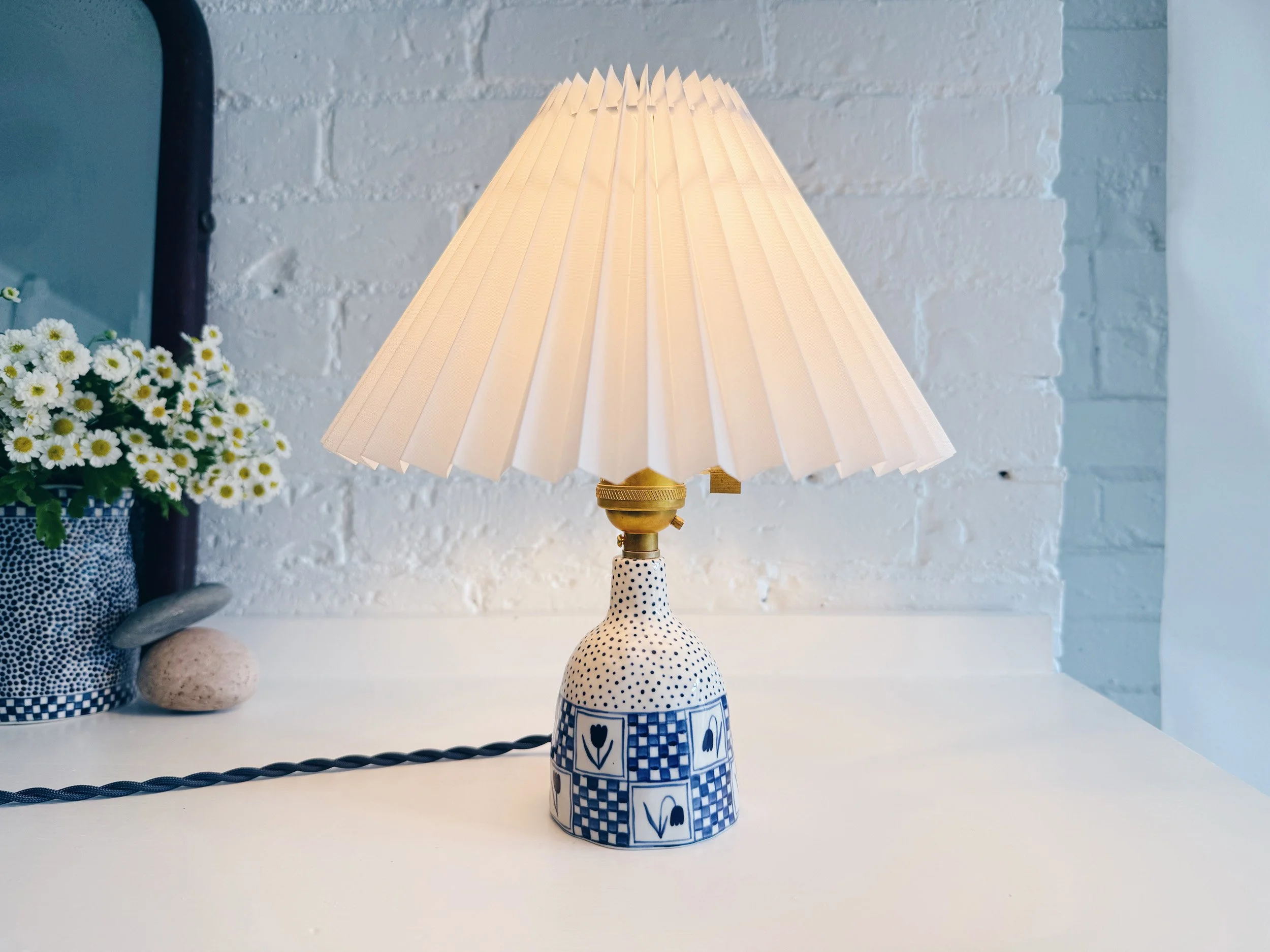 cmb_lamp_7_4.jpg