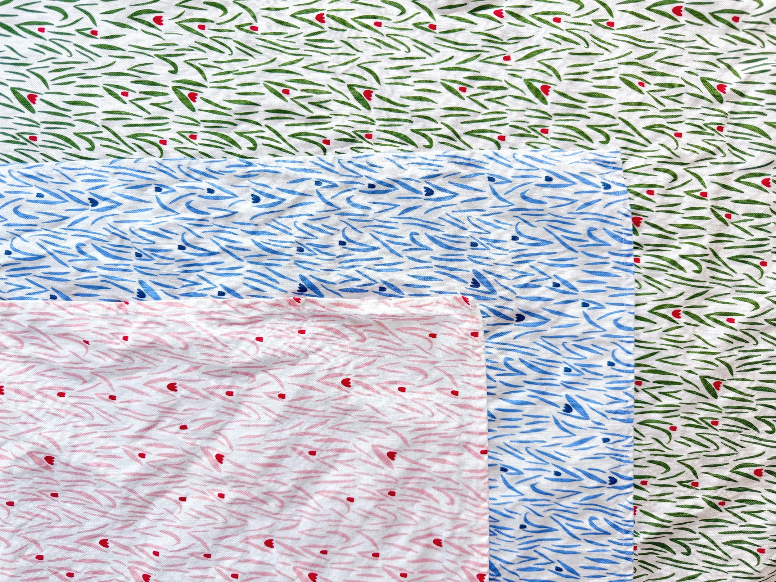 Linen and cotton hand towel in floral design