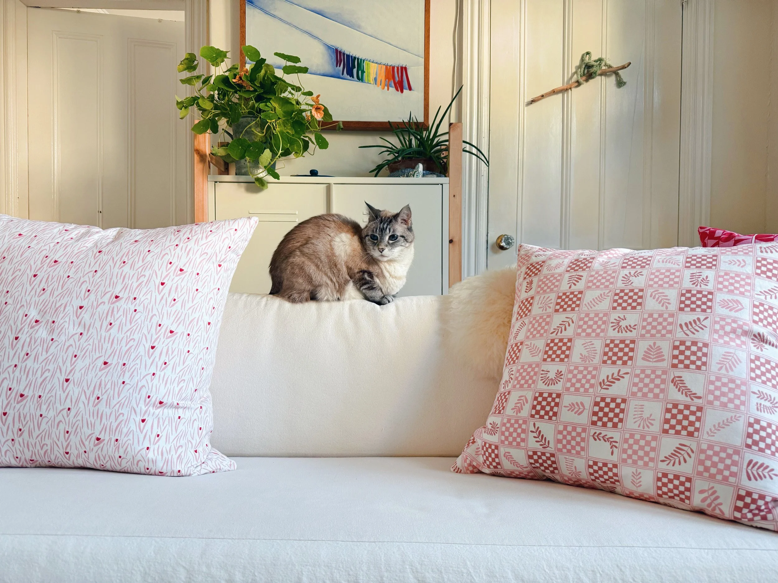 Linen and cotton throw pillow in floral design
