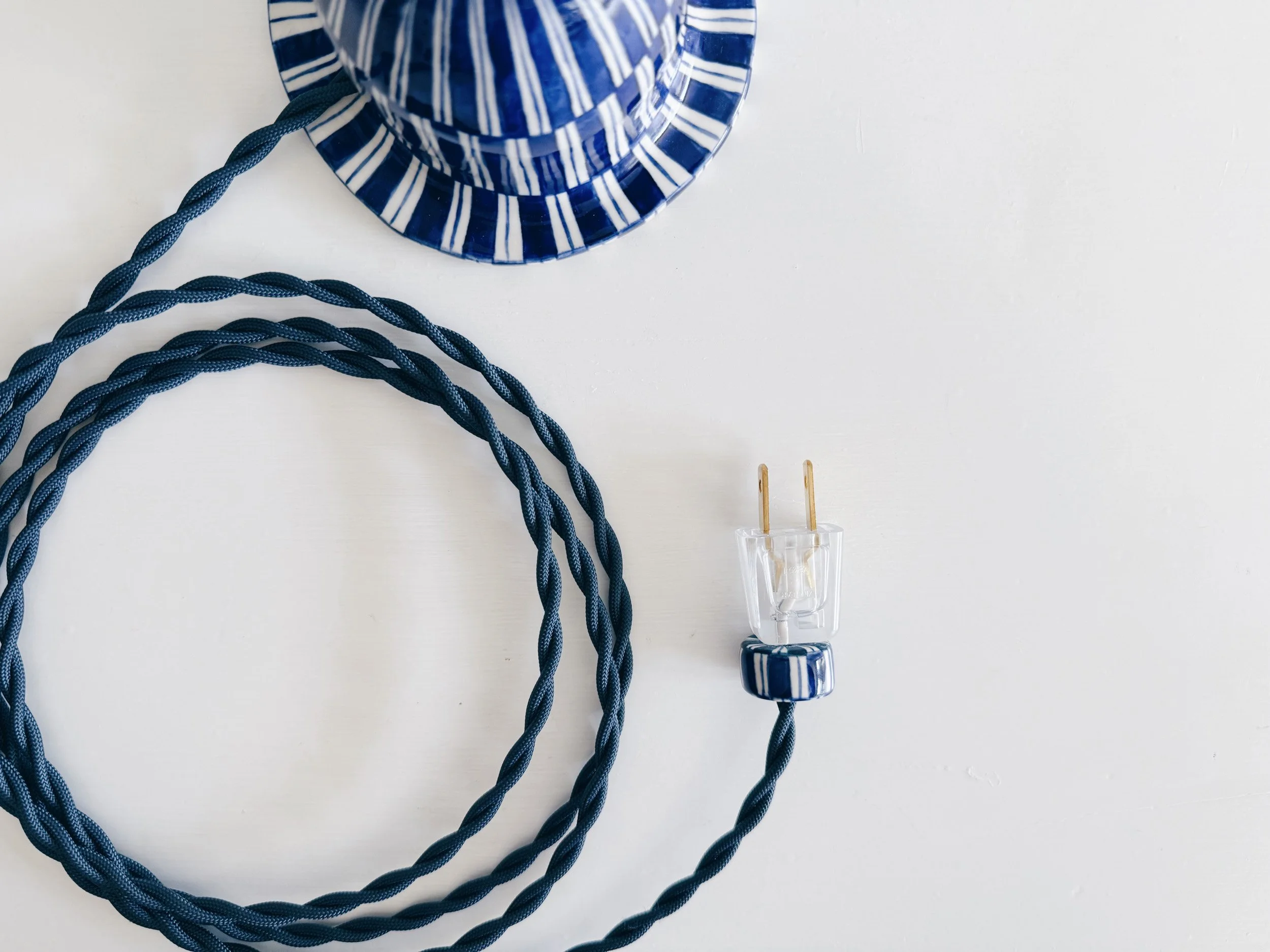 cmb_lamp_11_4.jpg