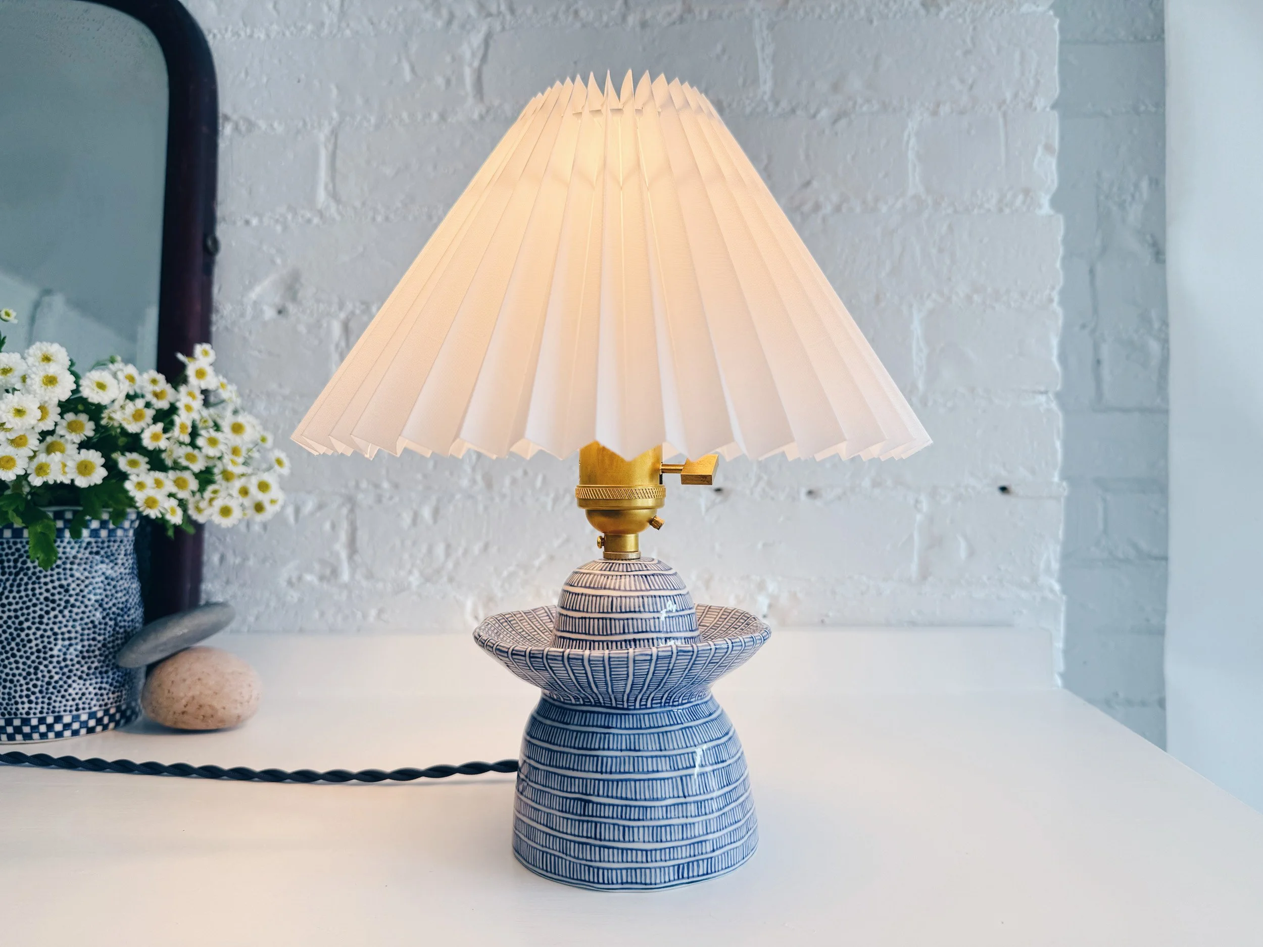 cmb_lamp_4_4.jpg
