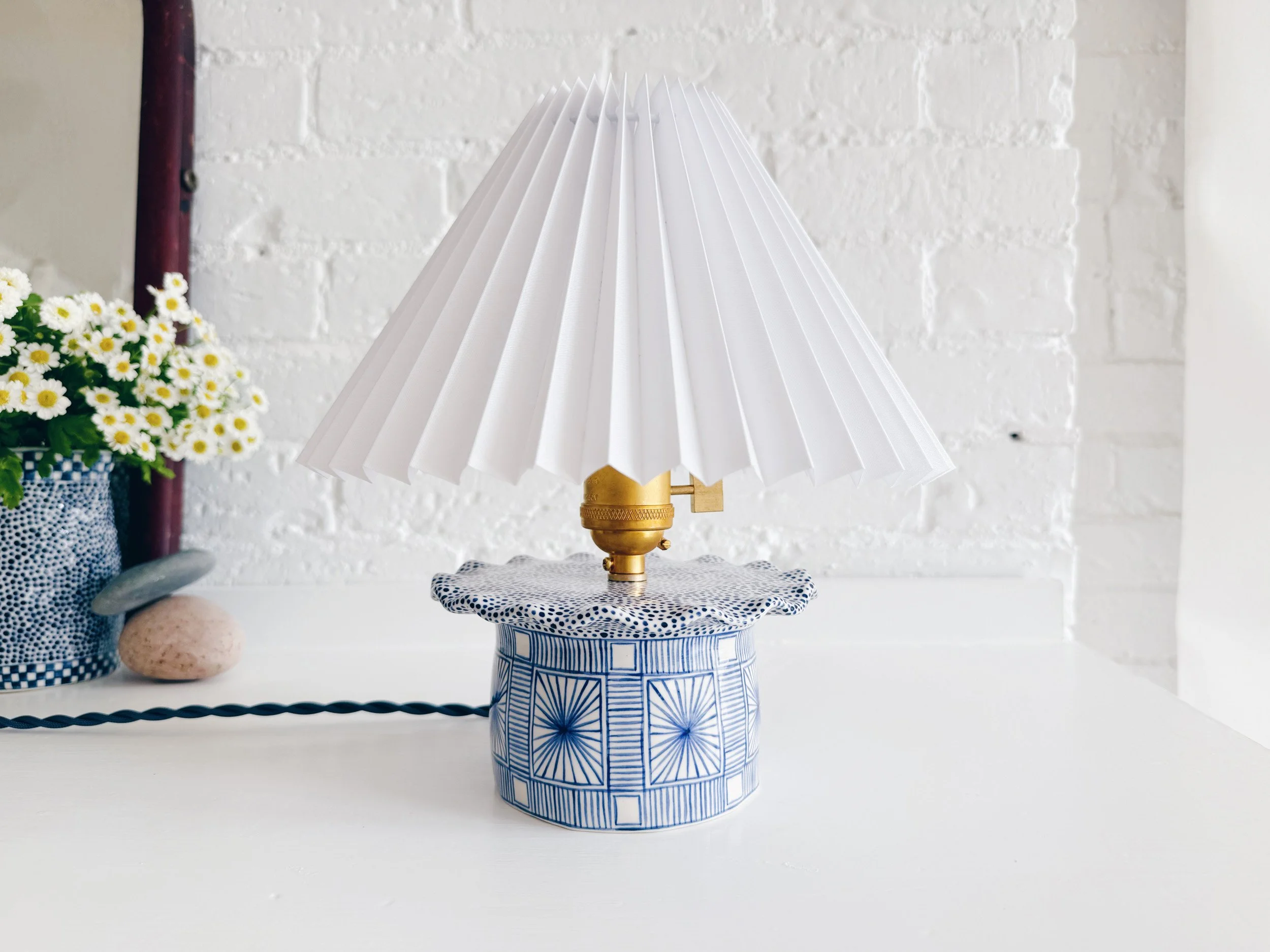 cmb_lamp_3_2.jpg