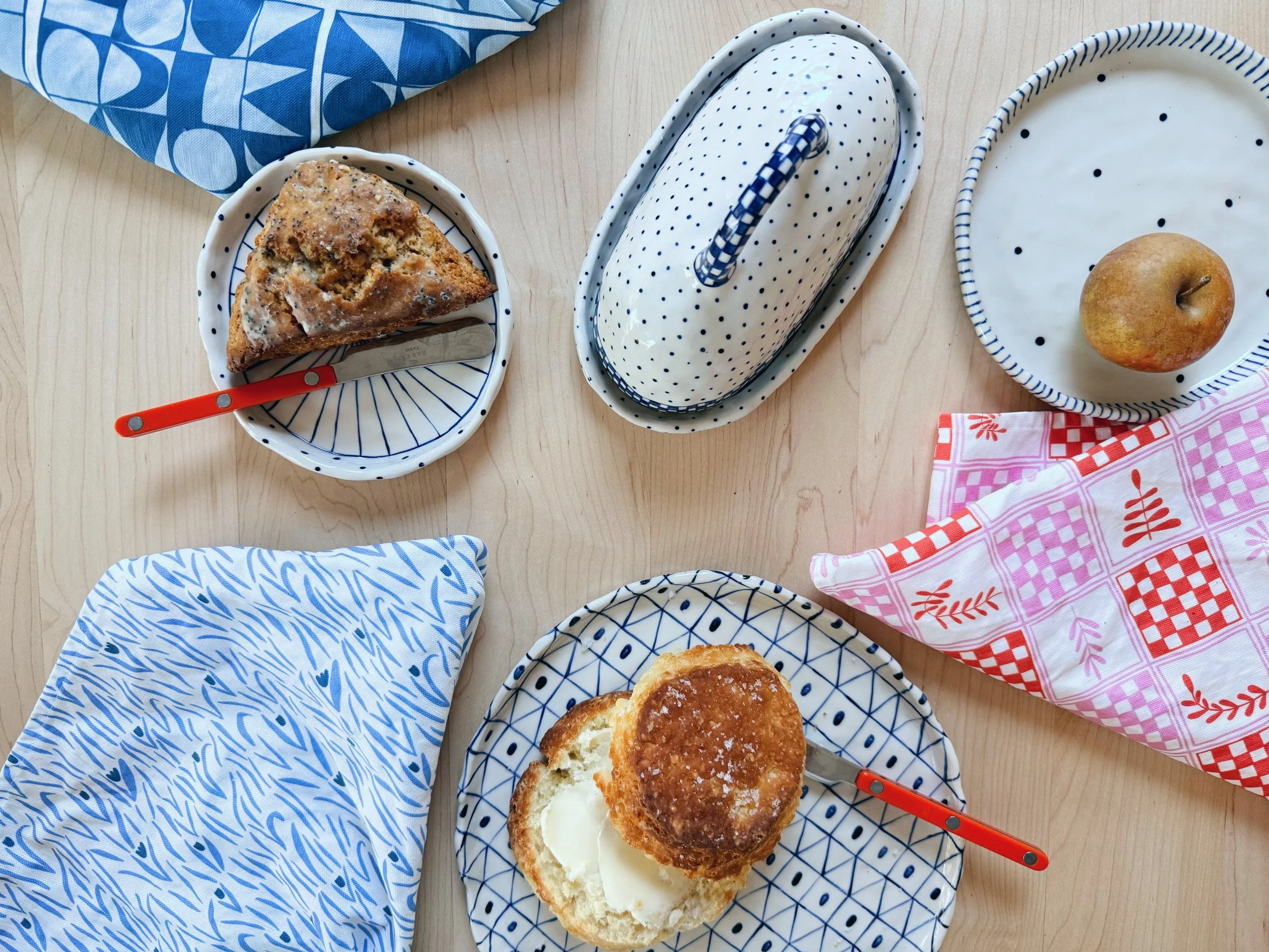 Cloth napkins in a floral design