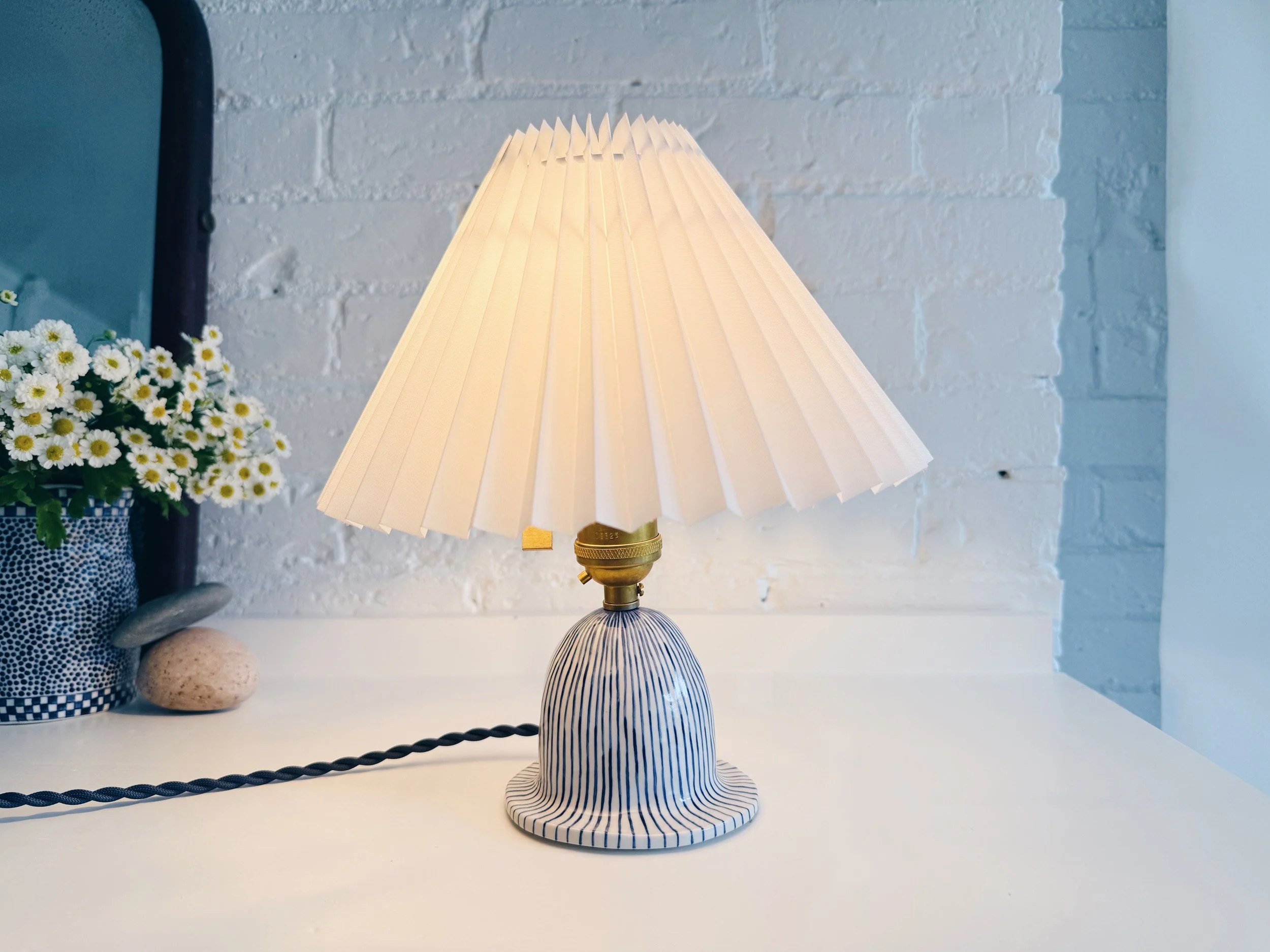 cmb_lamp_12_3.jpg
