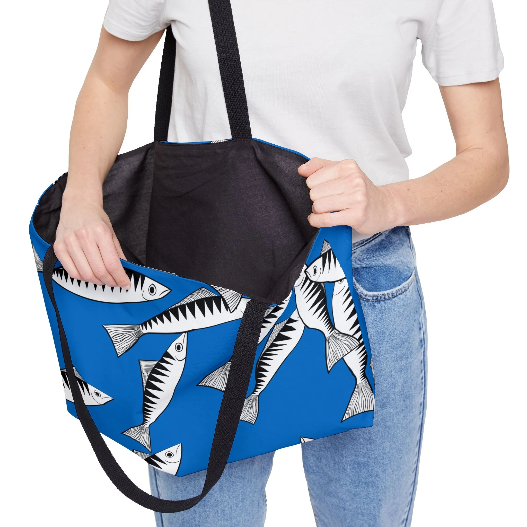 Crowding Mackerel - Elisabeth Maurland - Weekender Tote Context 3.png