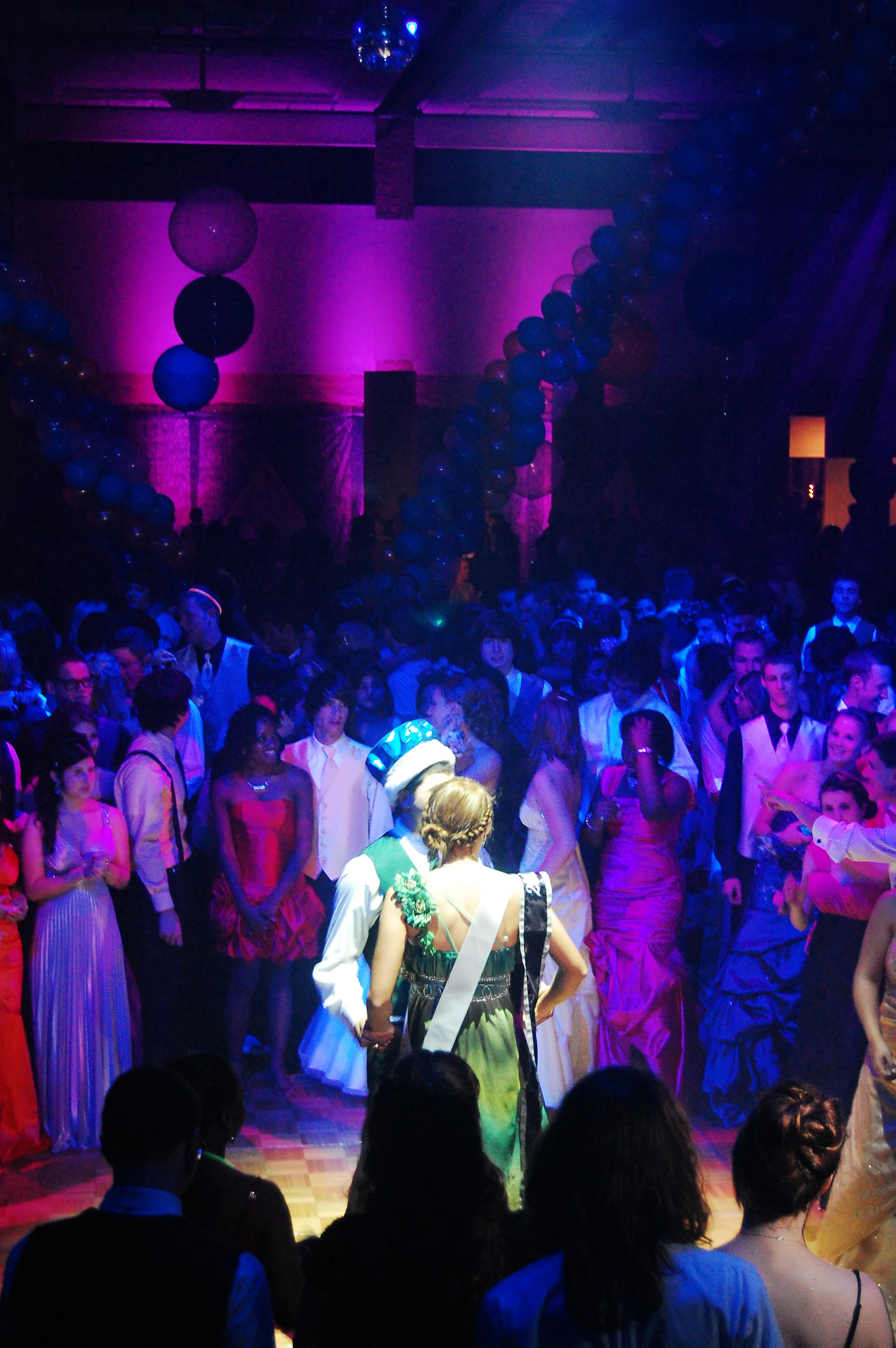 AHS Prom 2010_153.JPG