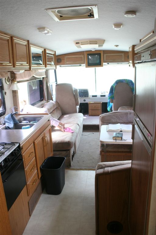 02_RV Interior Front 2 BEFORE.jpg