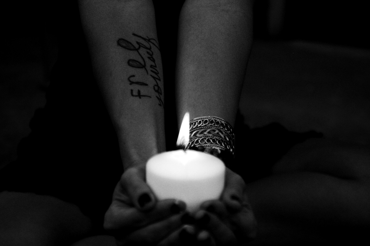 candle-in-the-dark.jpg