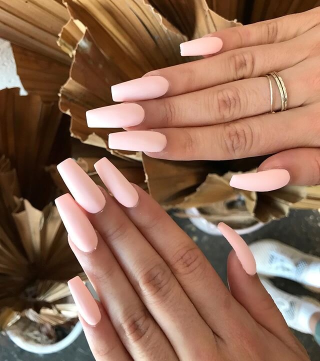 MATTE PEACH - OBSESSED 🍑 👌🏻 FOR BOOKINGS TEXT 0432 720 425! Using &lsquo;Miss Piggy&rsquo; from @thesiennarosecollection 💕🐷 #adoredollsparlour #getnailedright